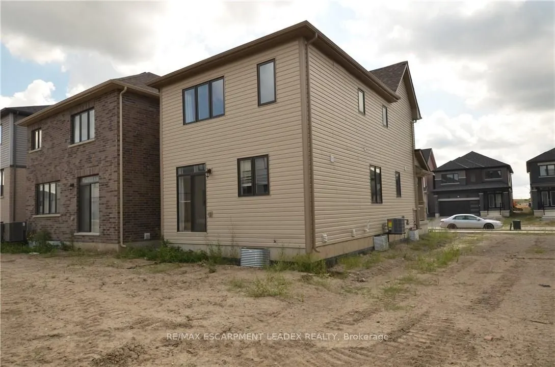10 Heritage Way