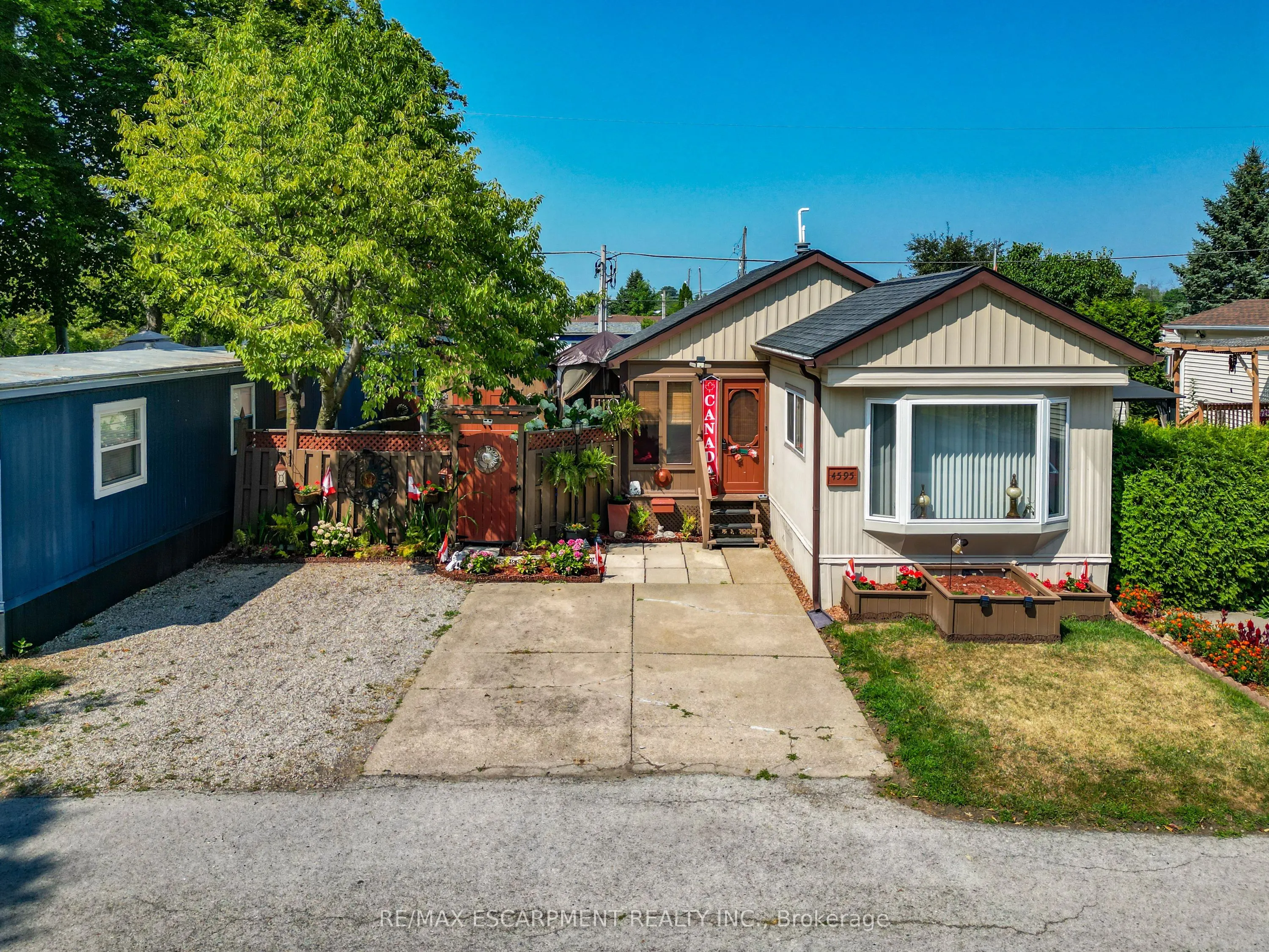 4595 Martha Lane