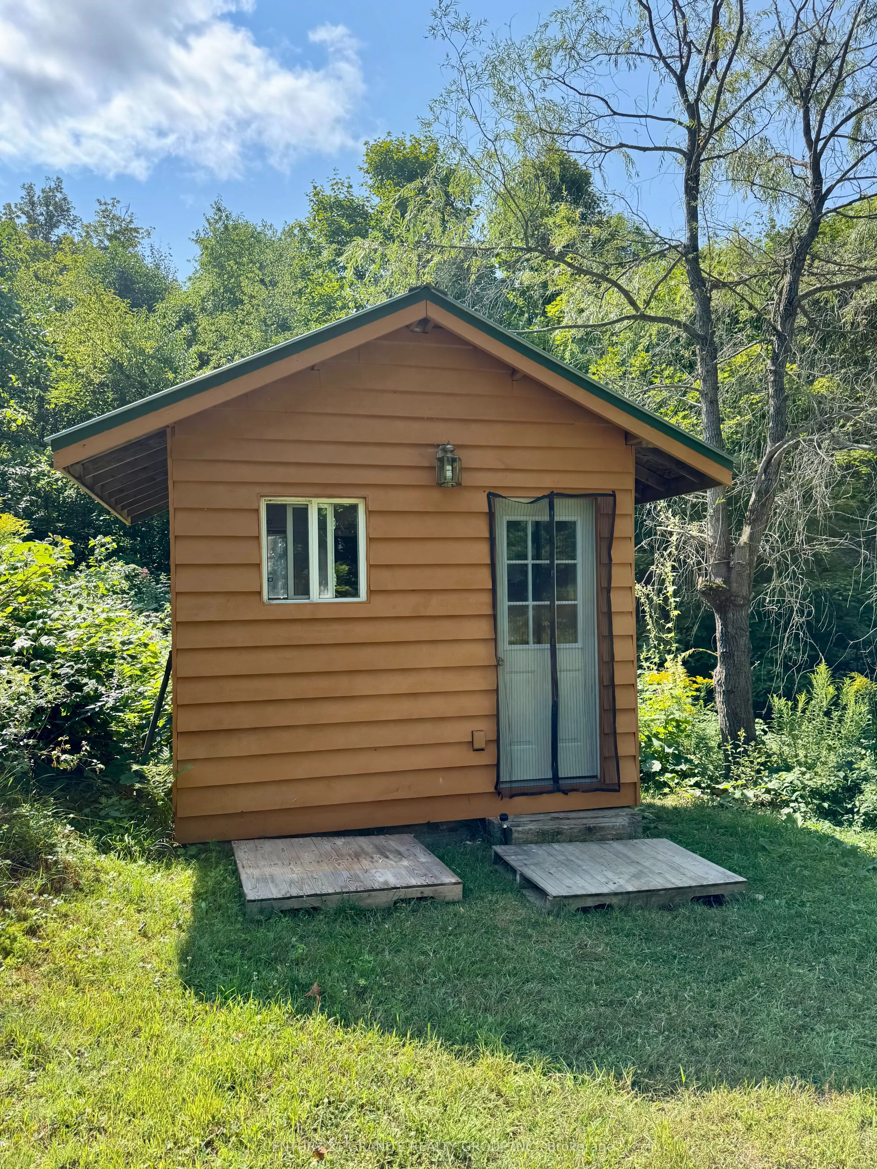 261A Copeland Lake Road
