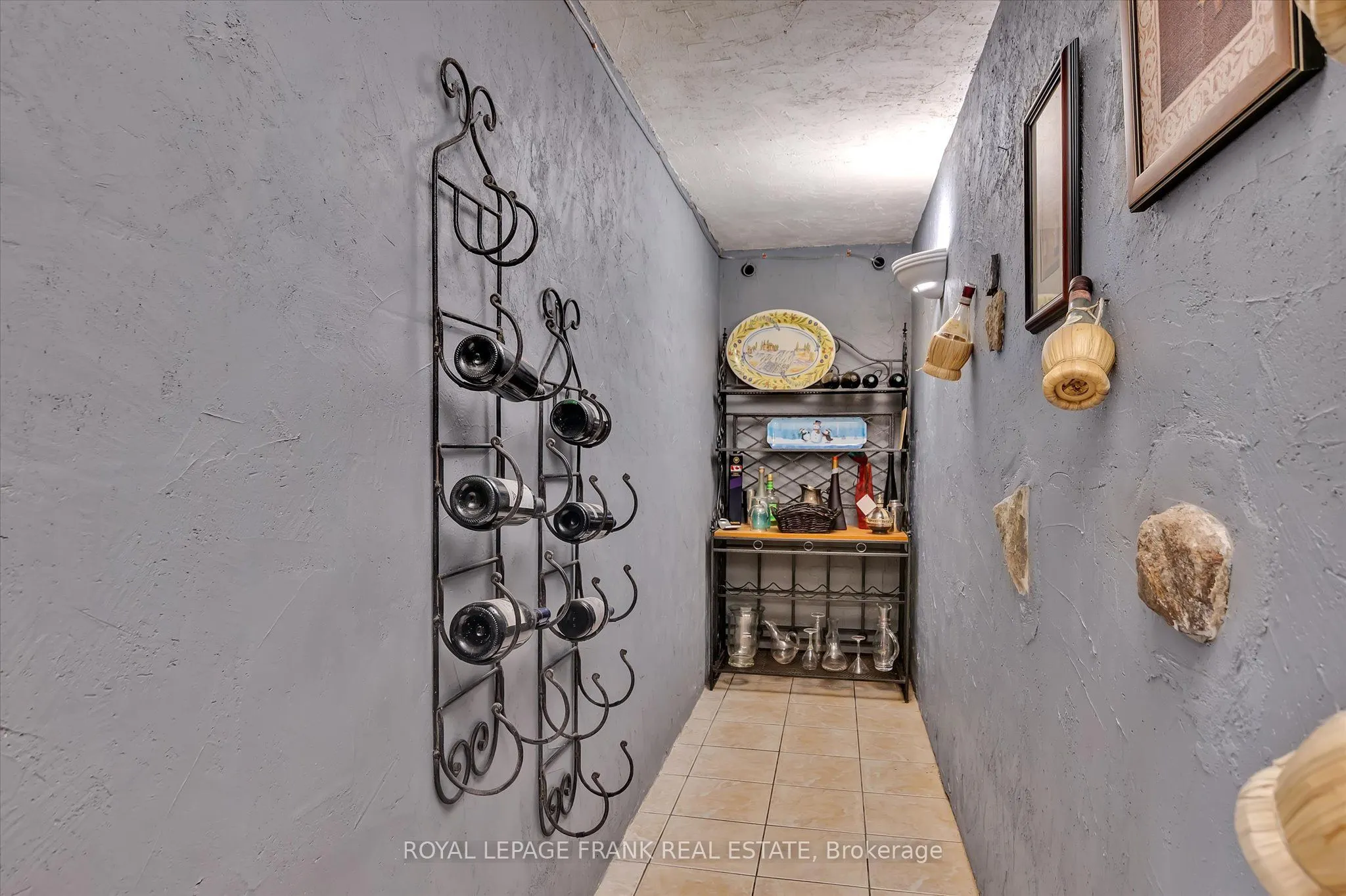 229 Lonsberry Lane