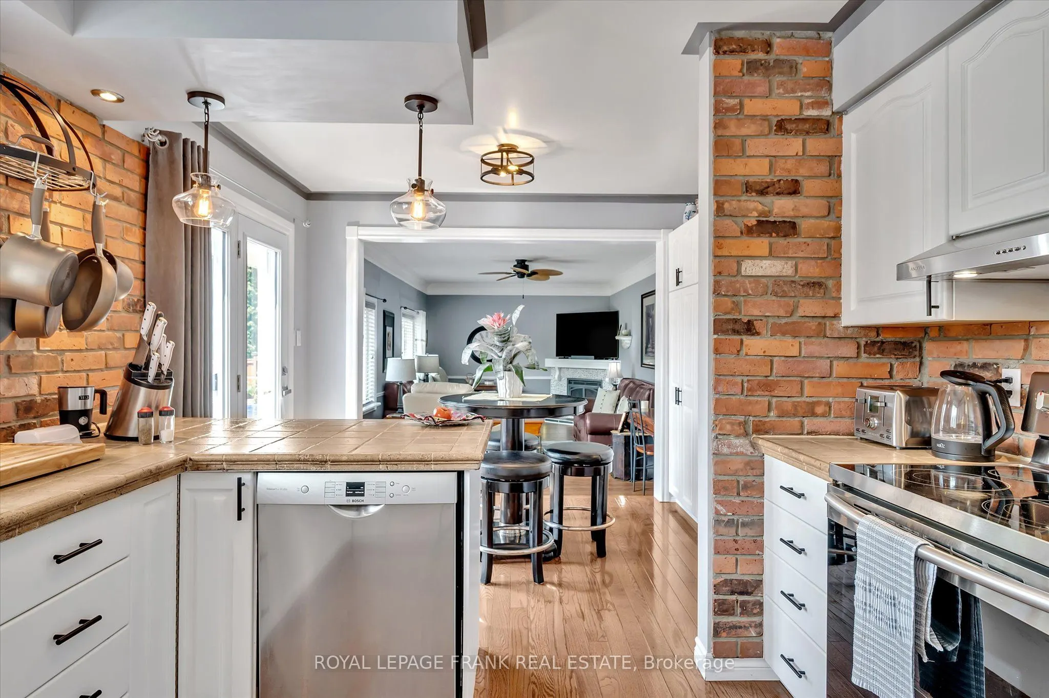 229 Lonsberry Lane