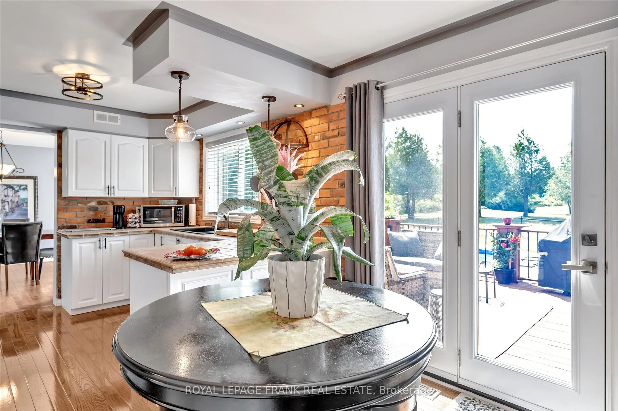229 Lonsberry Lane