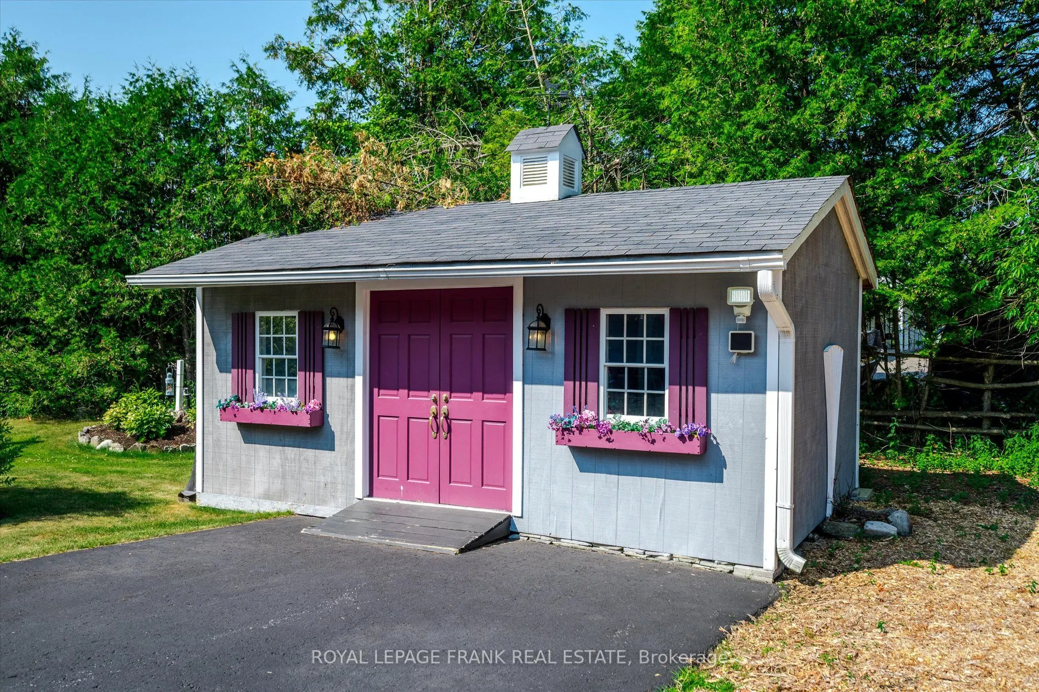 229 Lonsberry Lane