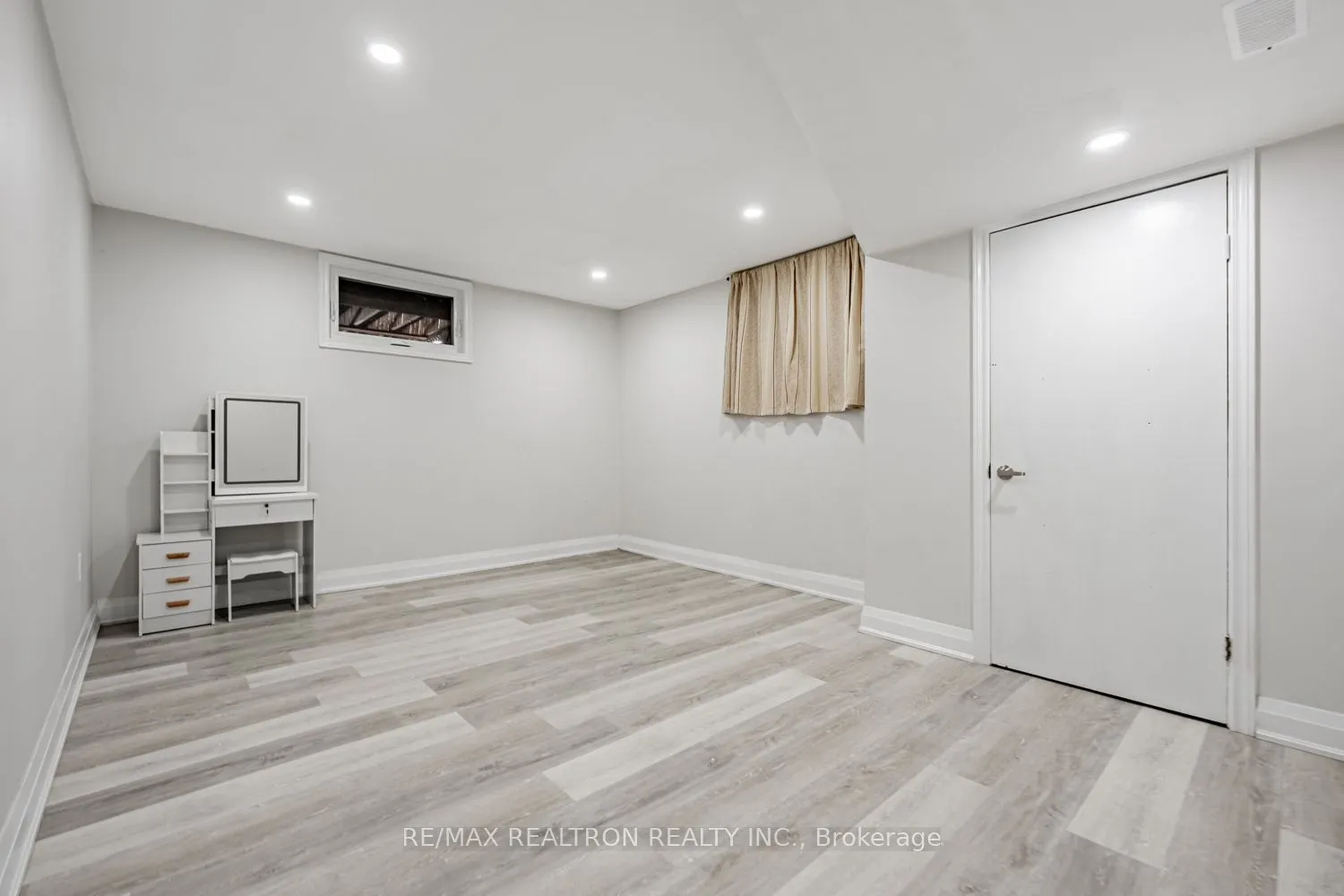 79 Blanmora Drive
