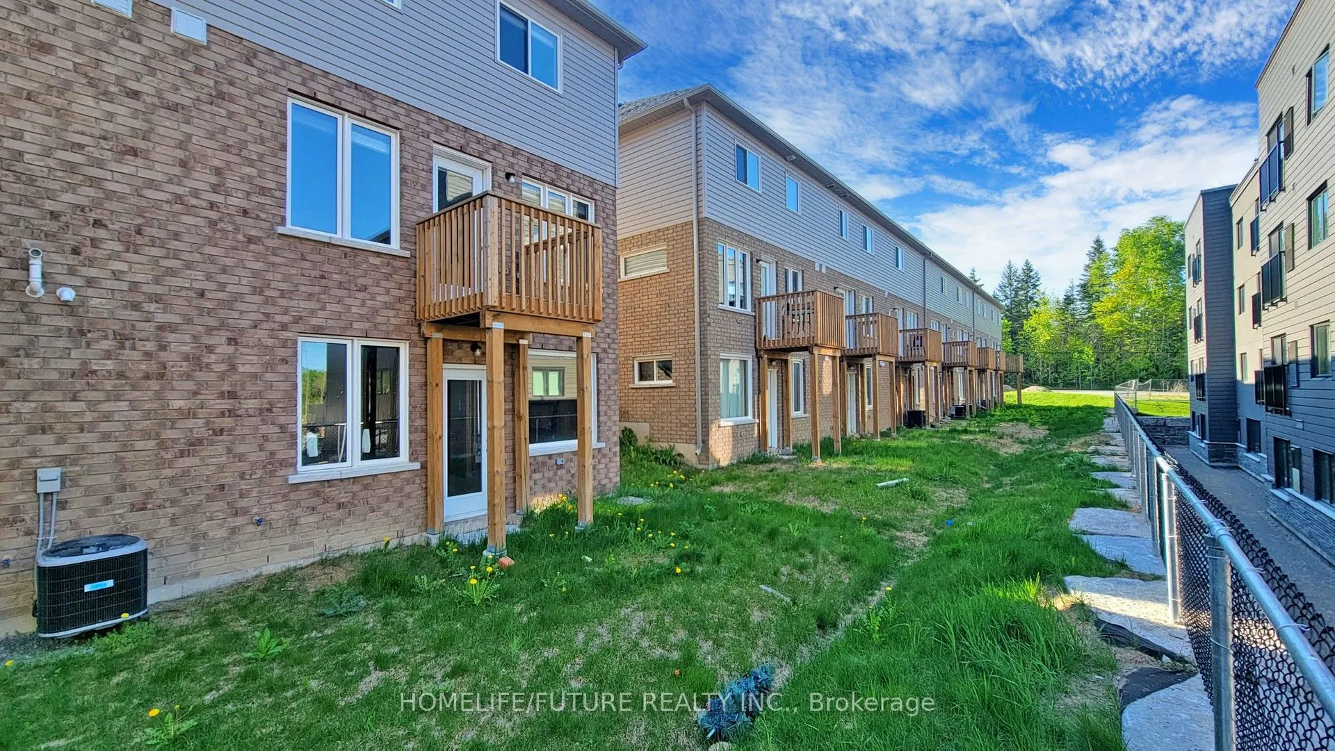 1638 Hetherington Drive