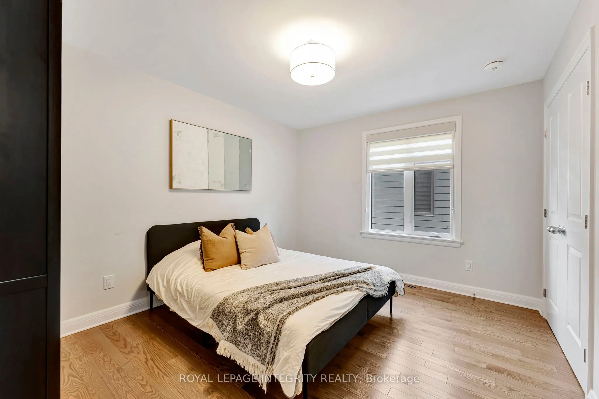 885 Moses Tennisco Street