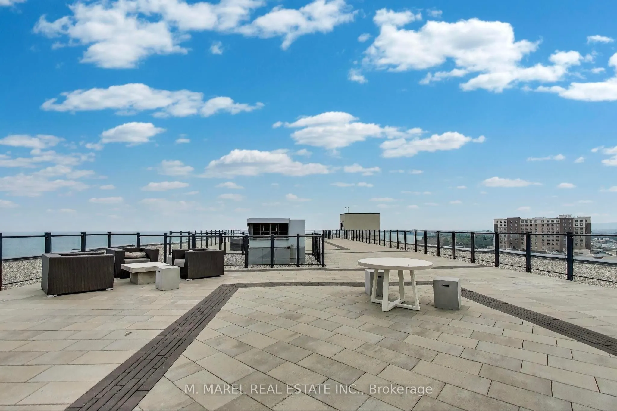 101 Shoreview Place, #223