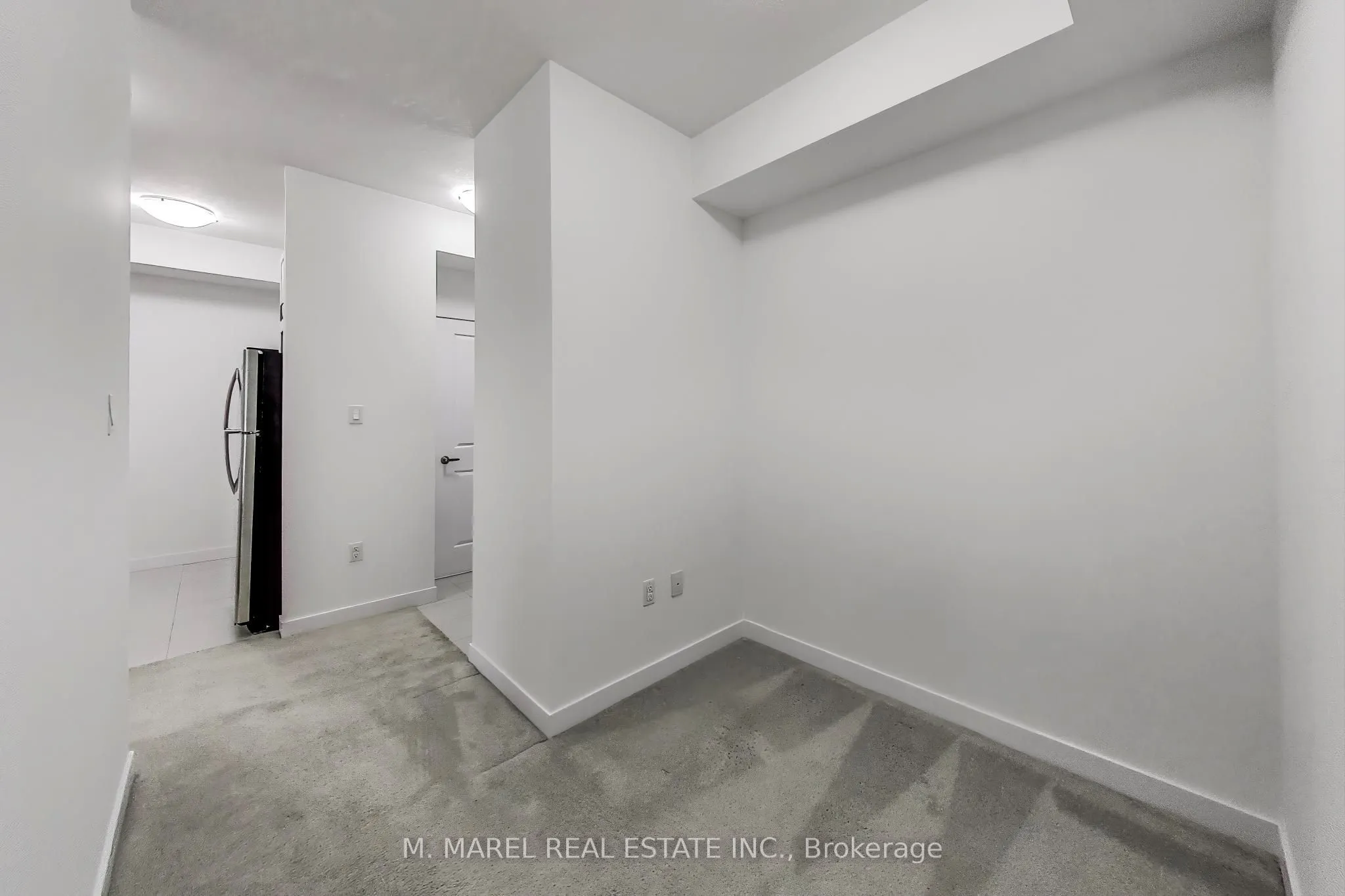 101 Shoreview Place, #223