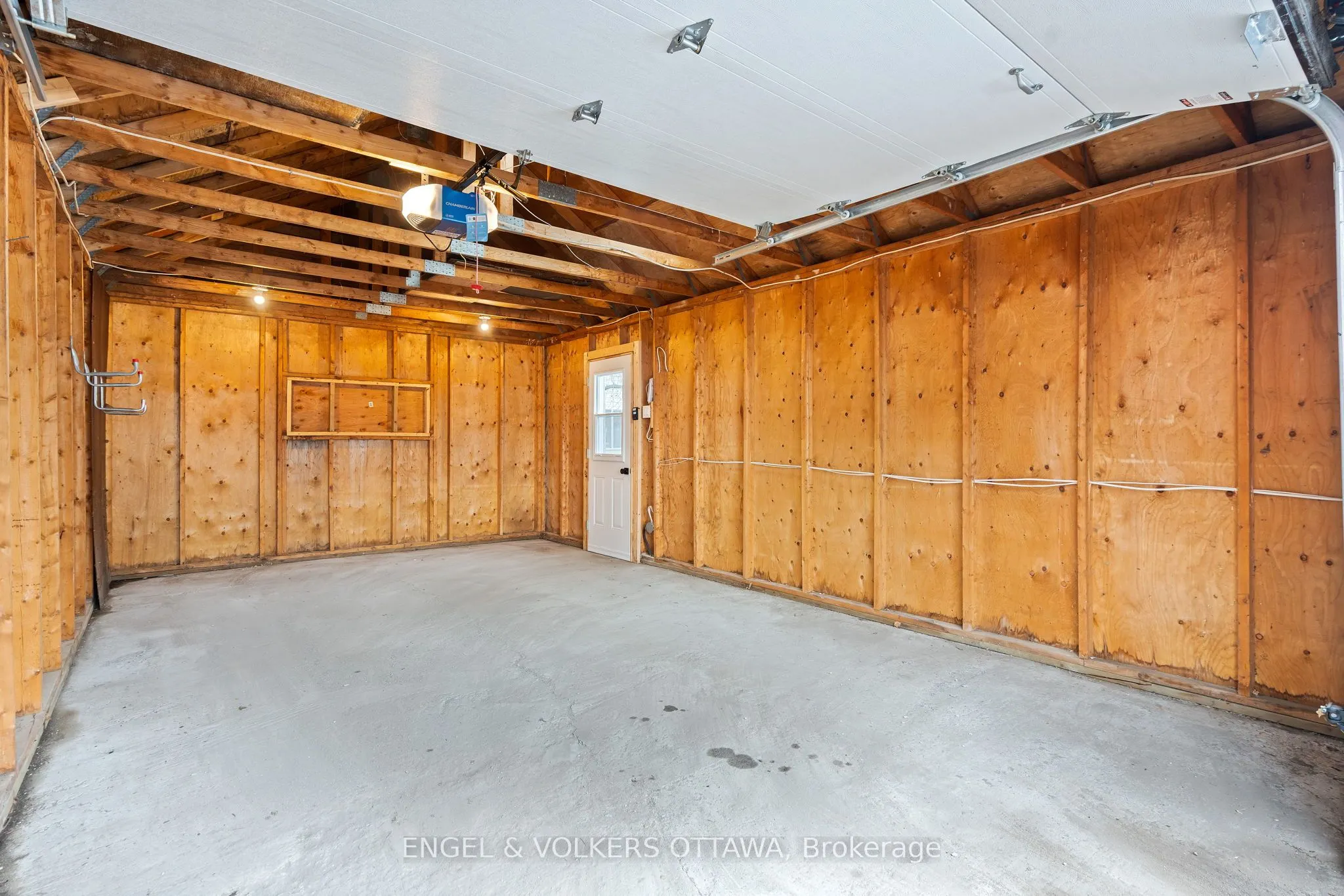 141 Crerar Avenue