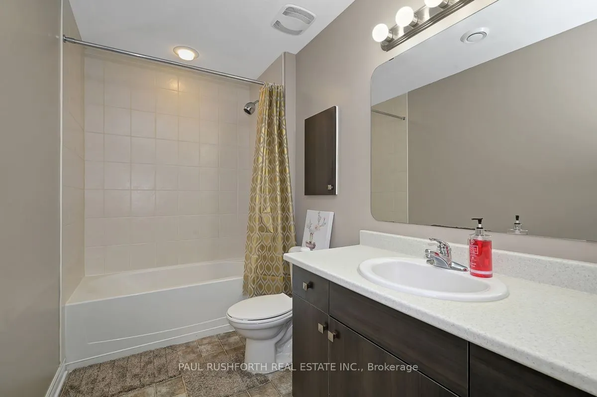 230 Kinghaven Crescent, #36