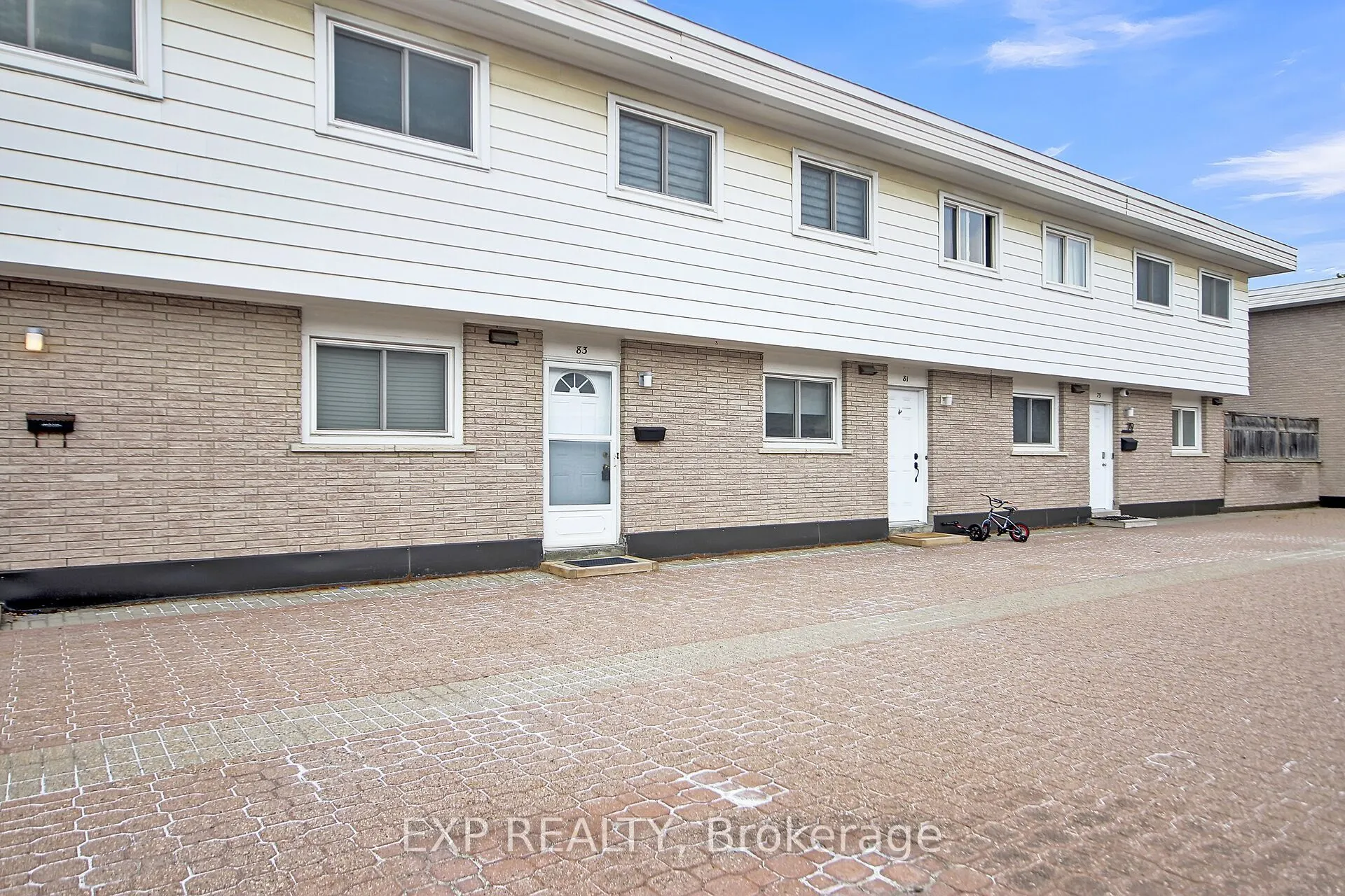 83 Hadley Circle, #19