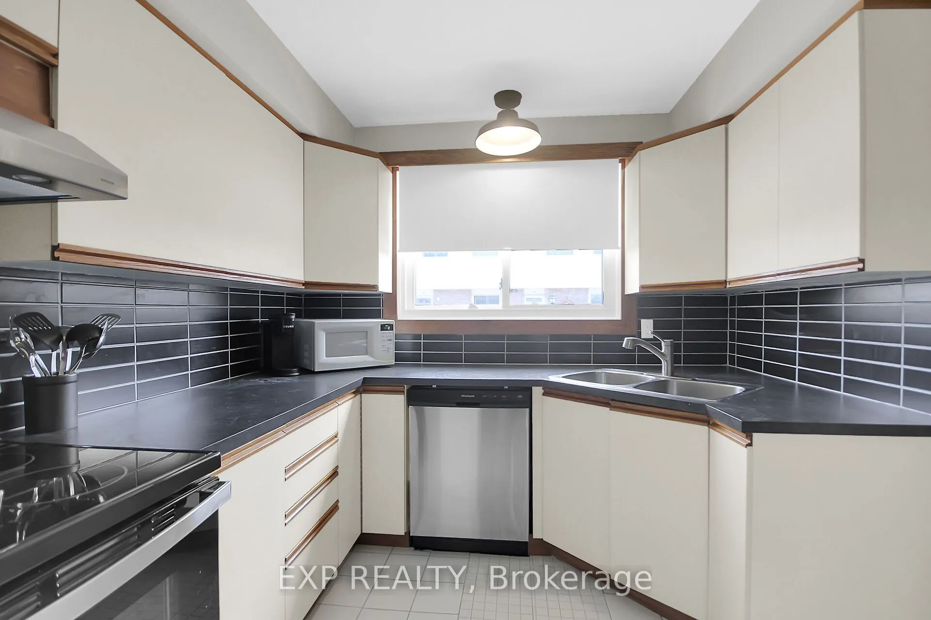83 Hadley Circle, #19
