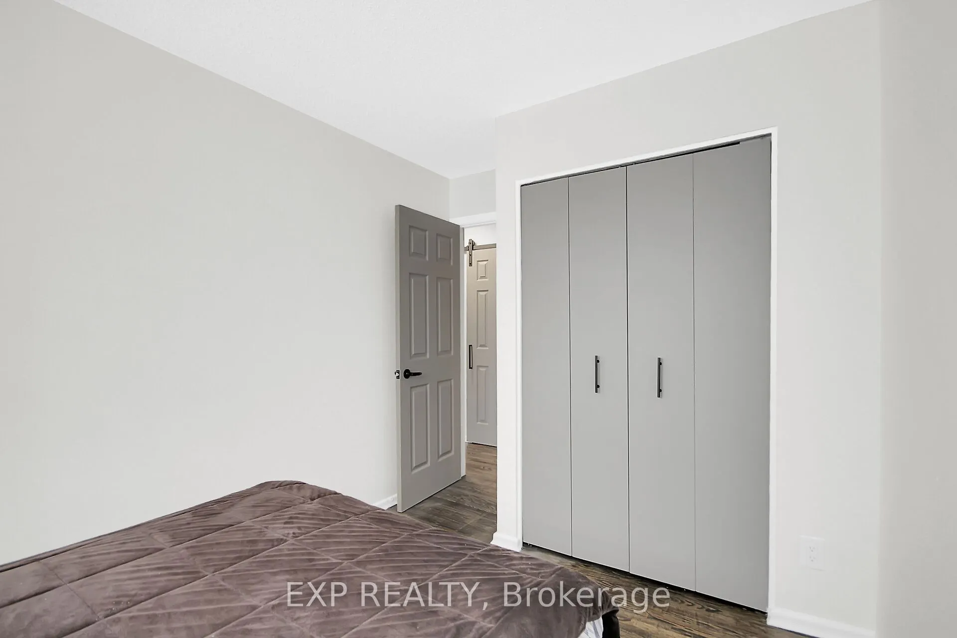 83 Hadley Circle, #19
