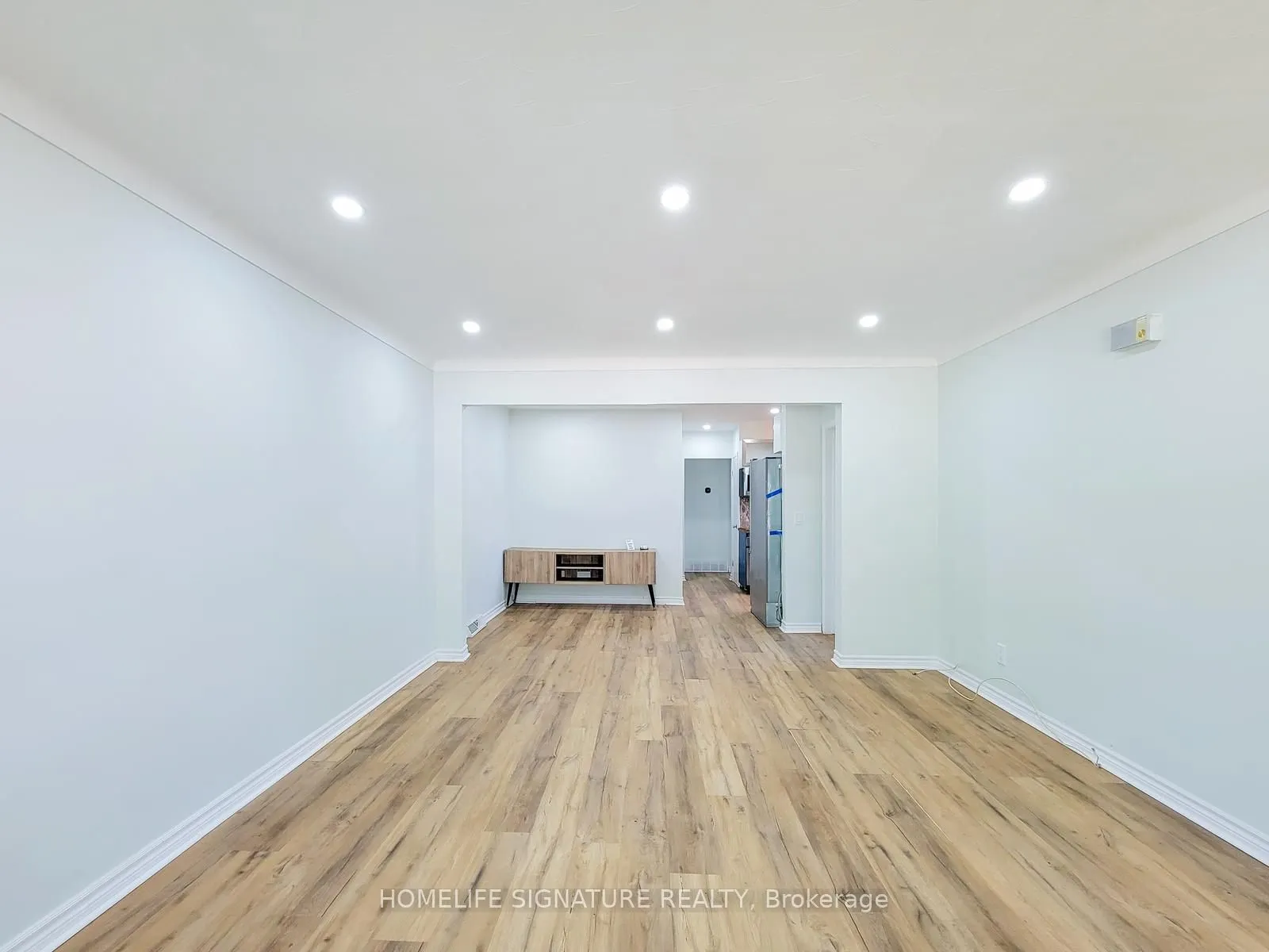 443 Vine Street