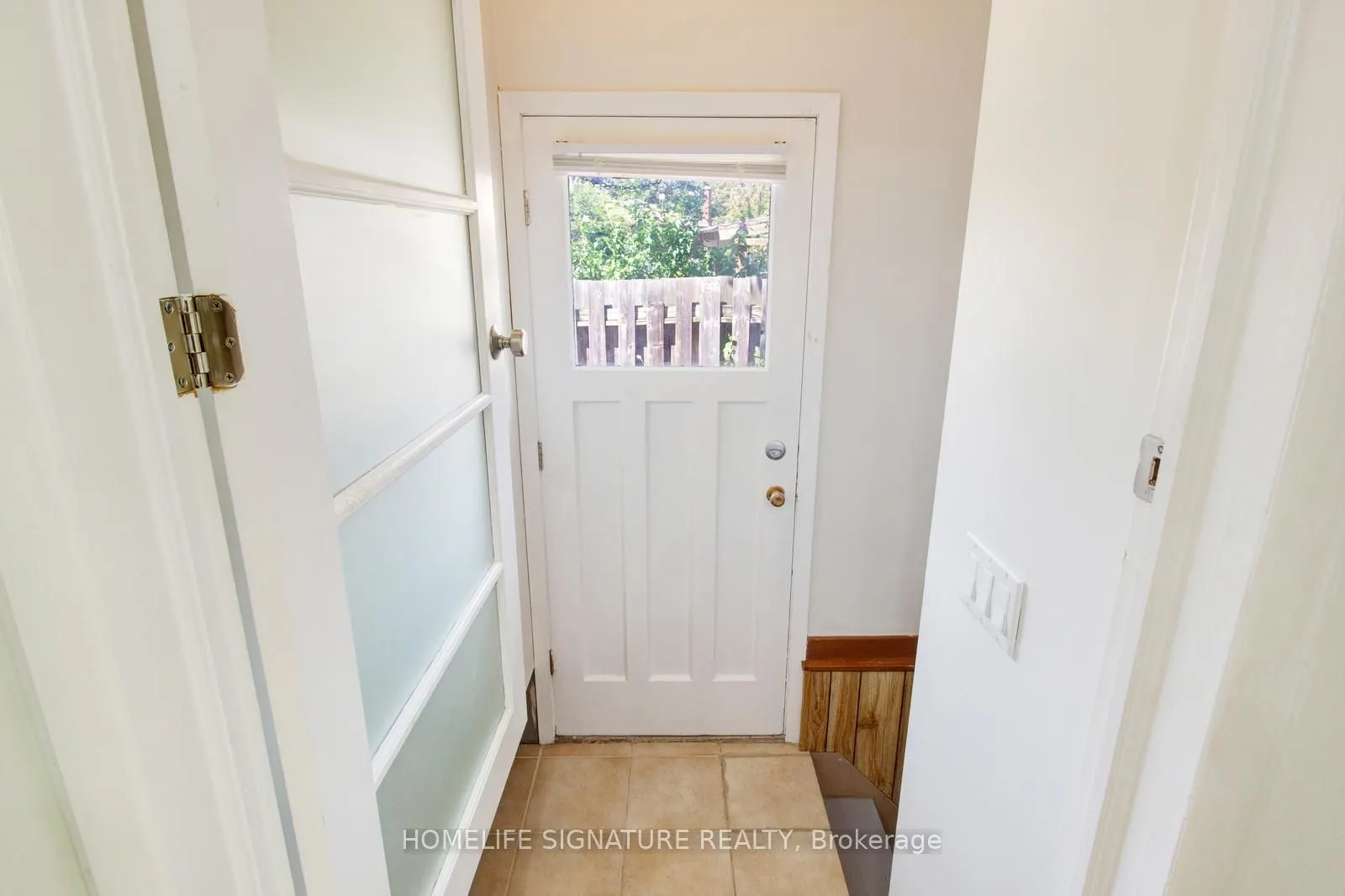 443 Vine Street
