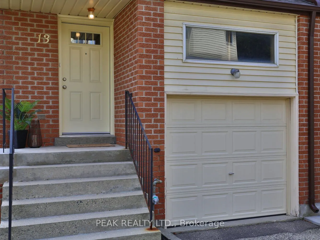 1085 Queens Boulevard, #13