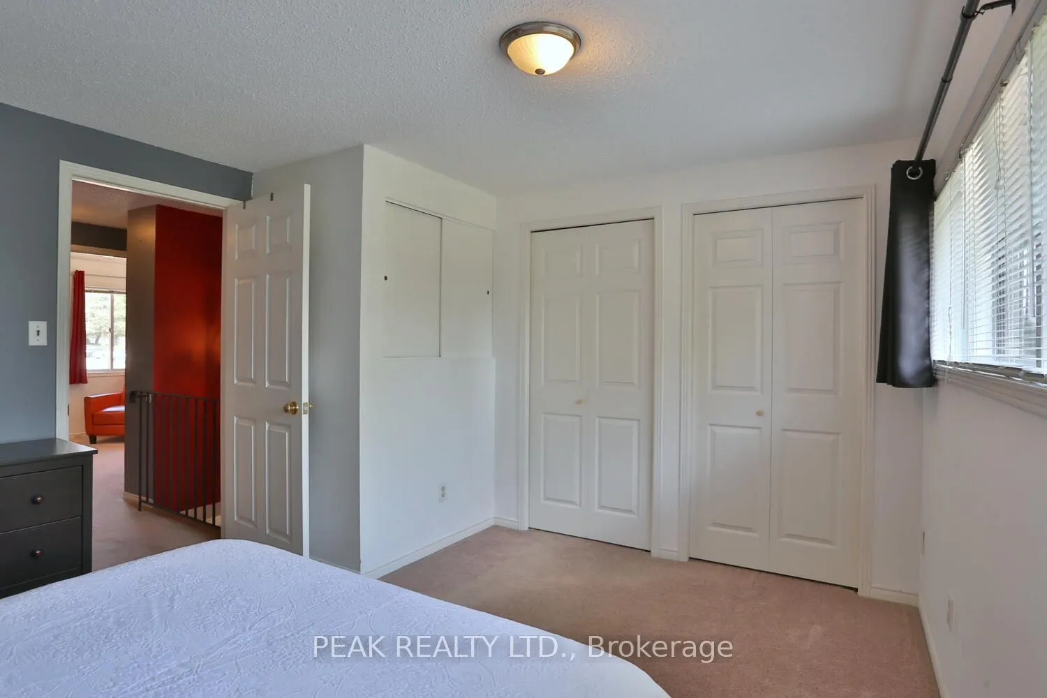 1085 Queens Boulevard, #13
