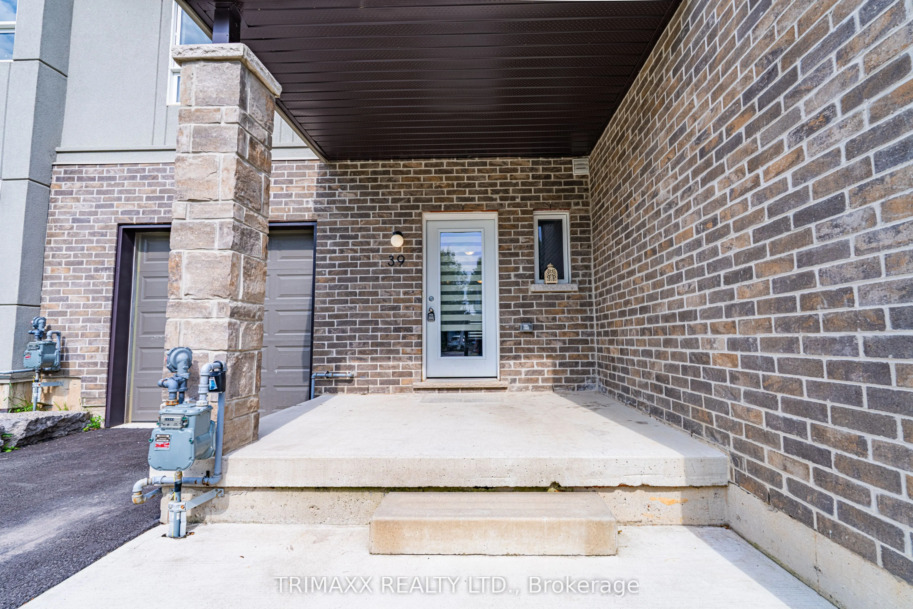 39 Perenack Avenue, #18