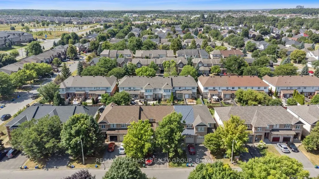 920 Schooner Crescent