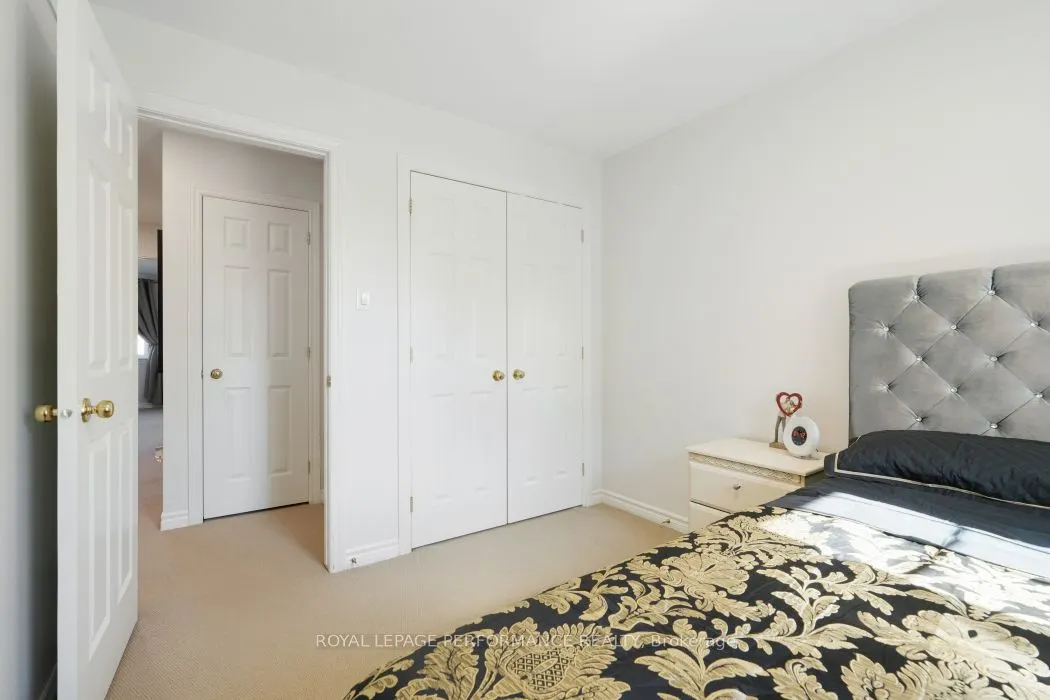 4271 Kelly Farm Drive