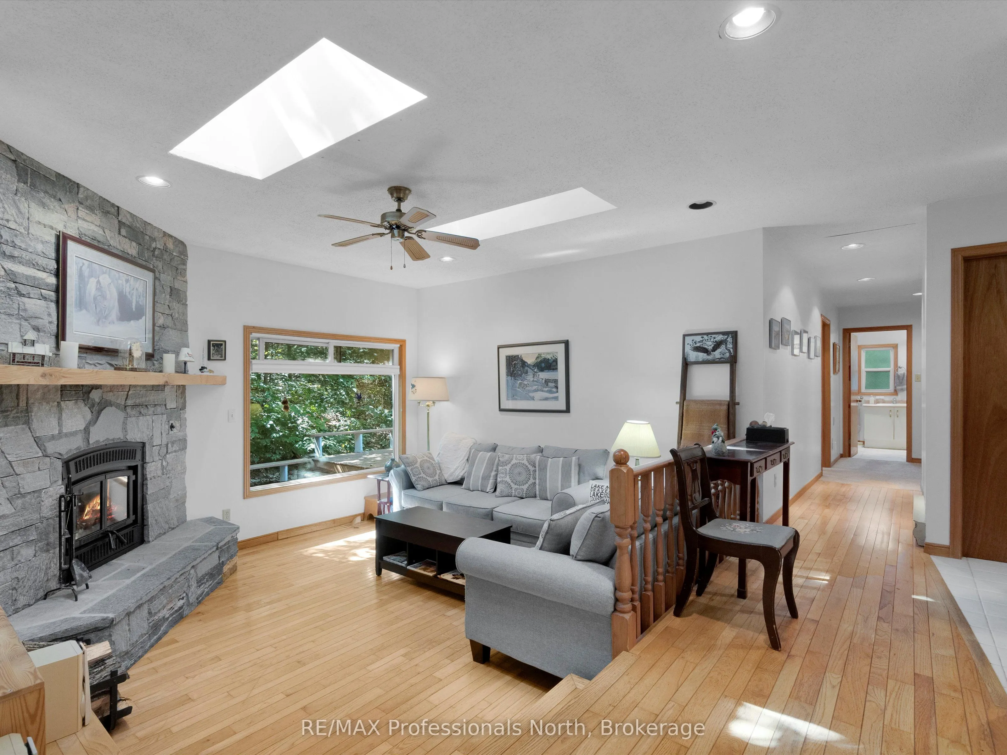 5 Todholm Drive