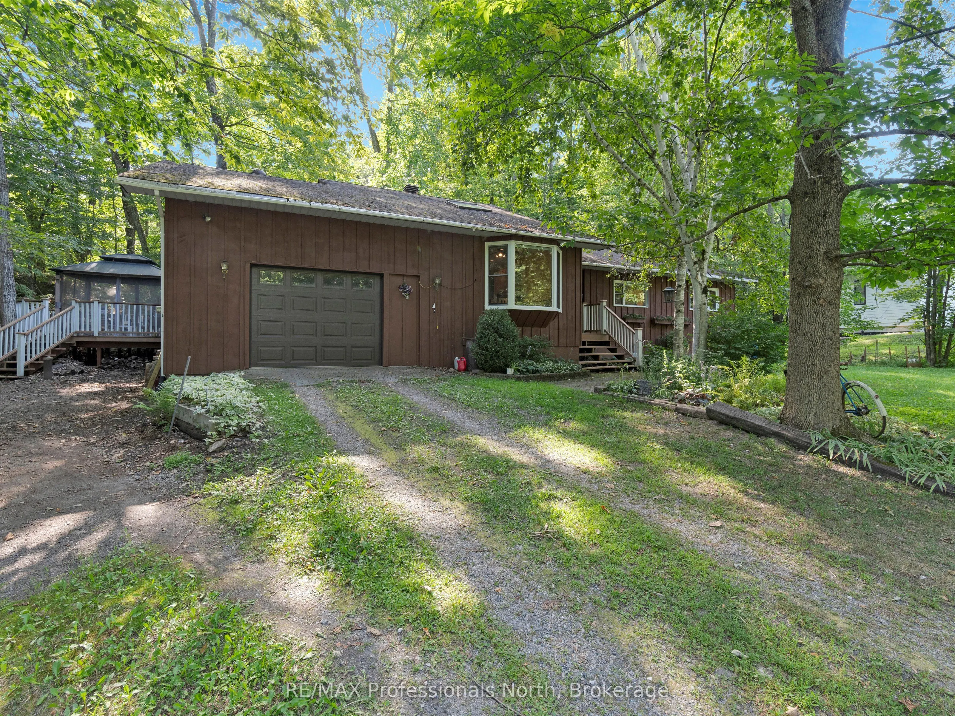 5 Todholm Drive