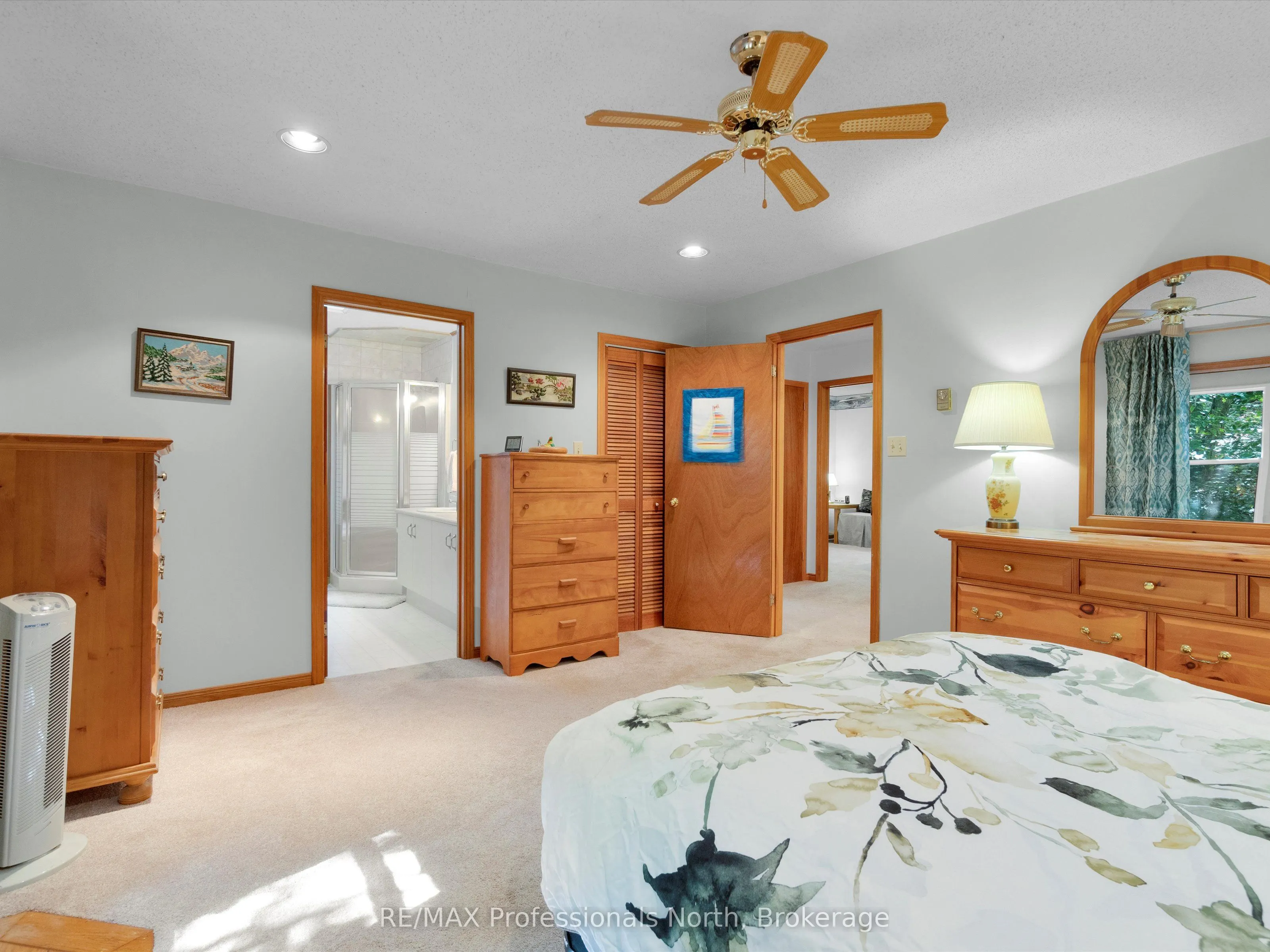 5 Todholm Drive