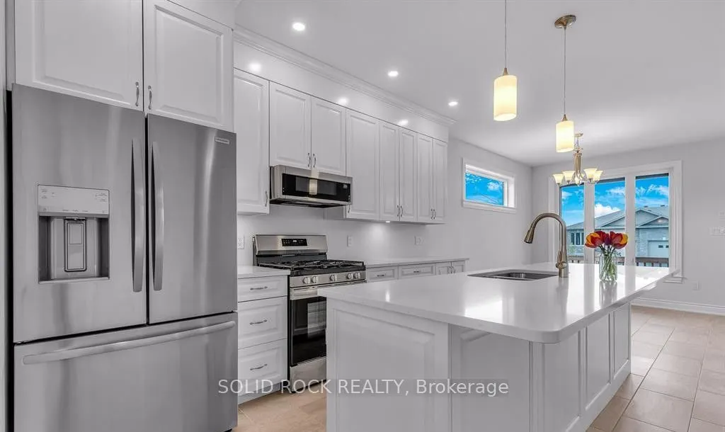 9 Billings Avenue W