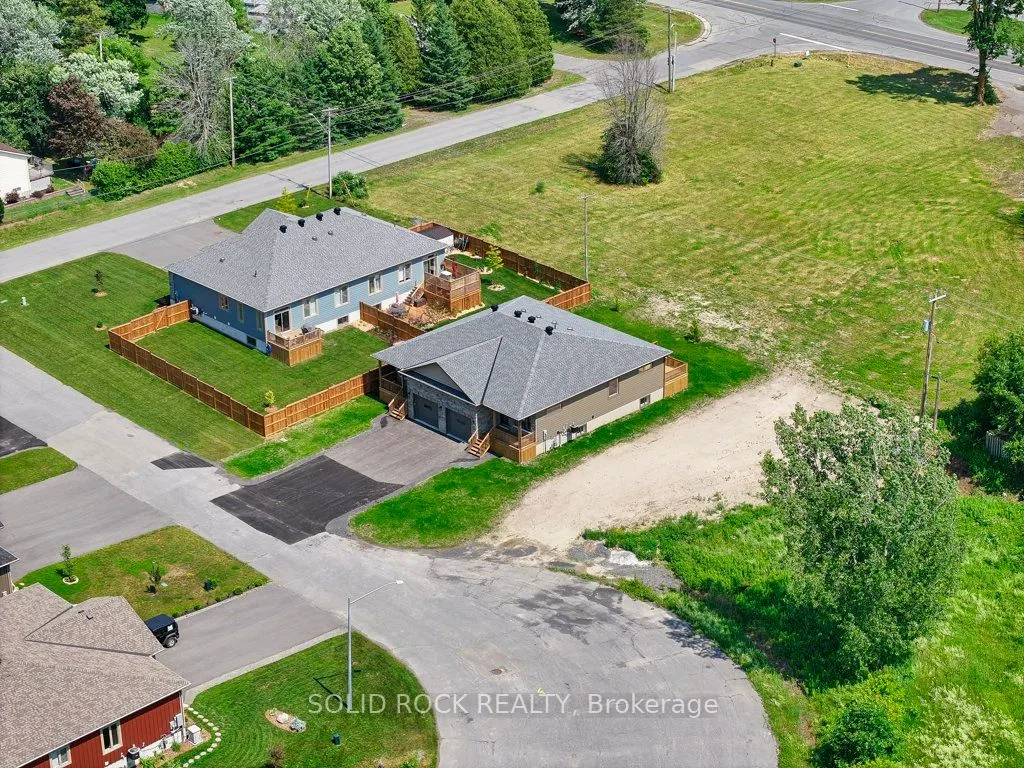 9 Billings Avenue W
