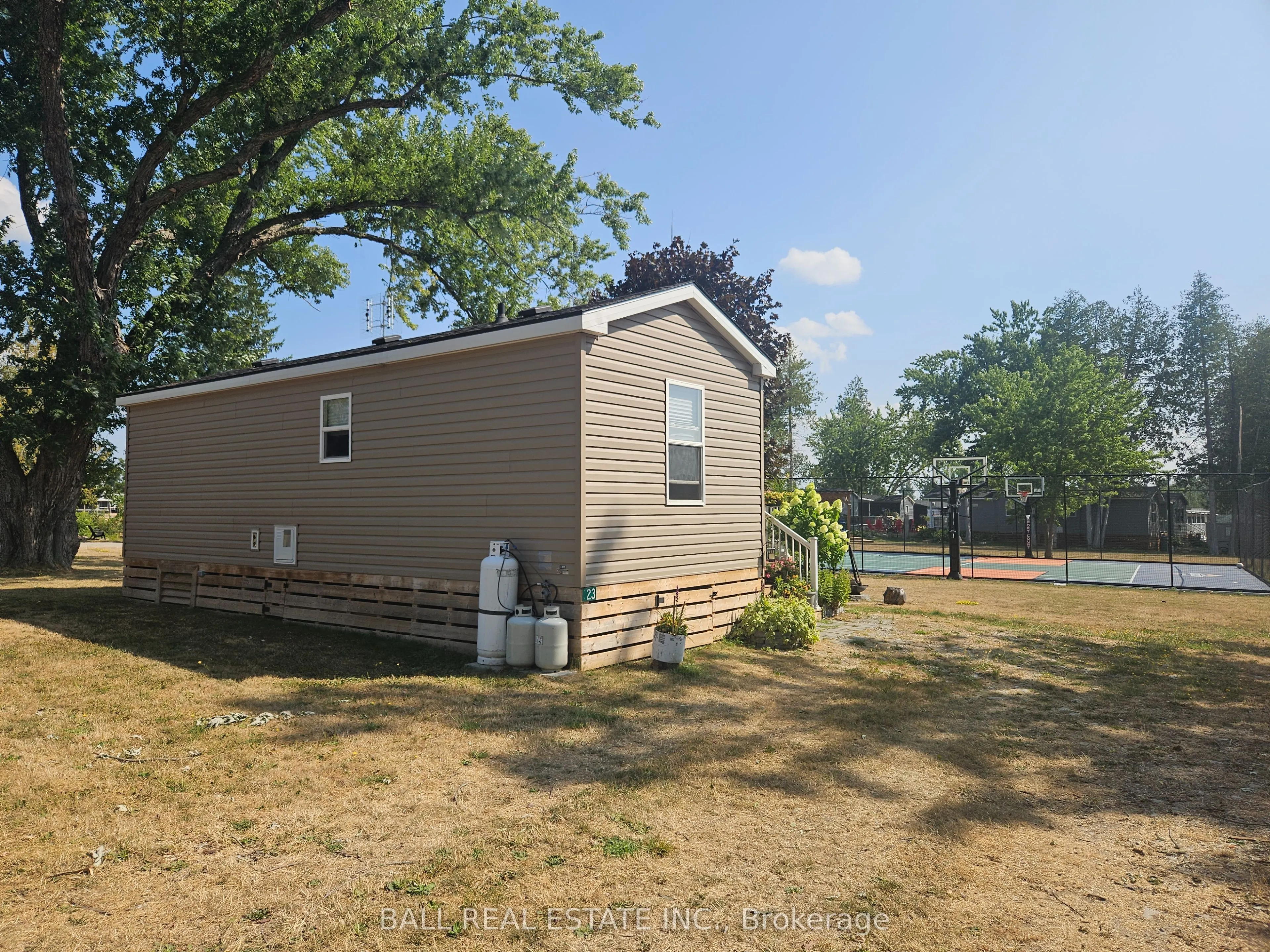 657 Thunderbridge Road