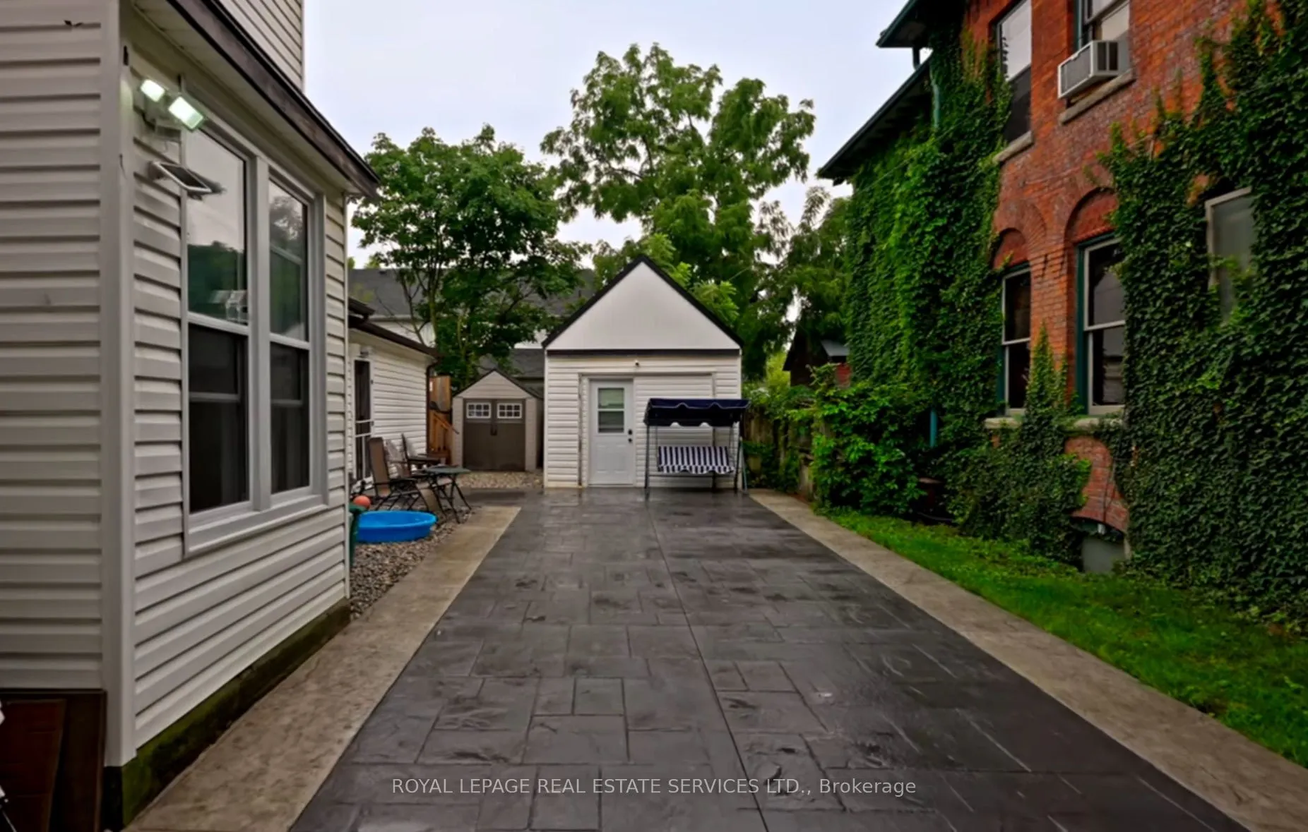 4347 Simcoe Street