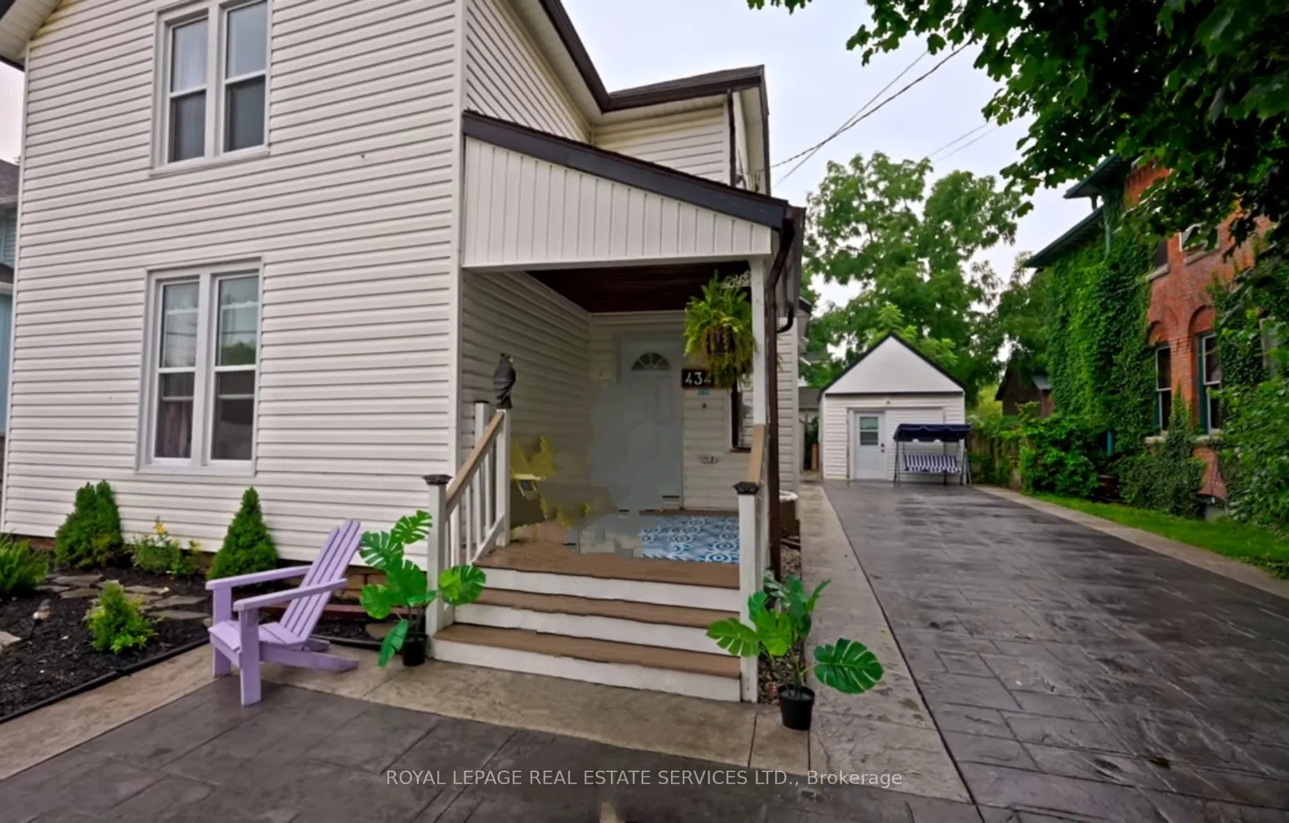 4347 Simcoe Street