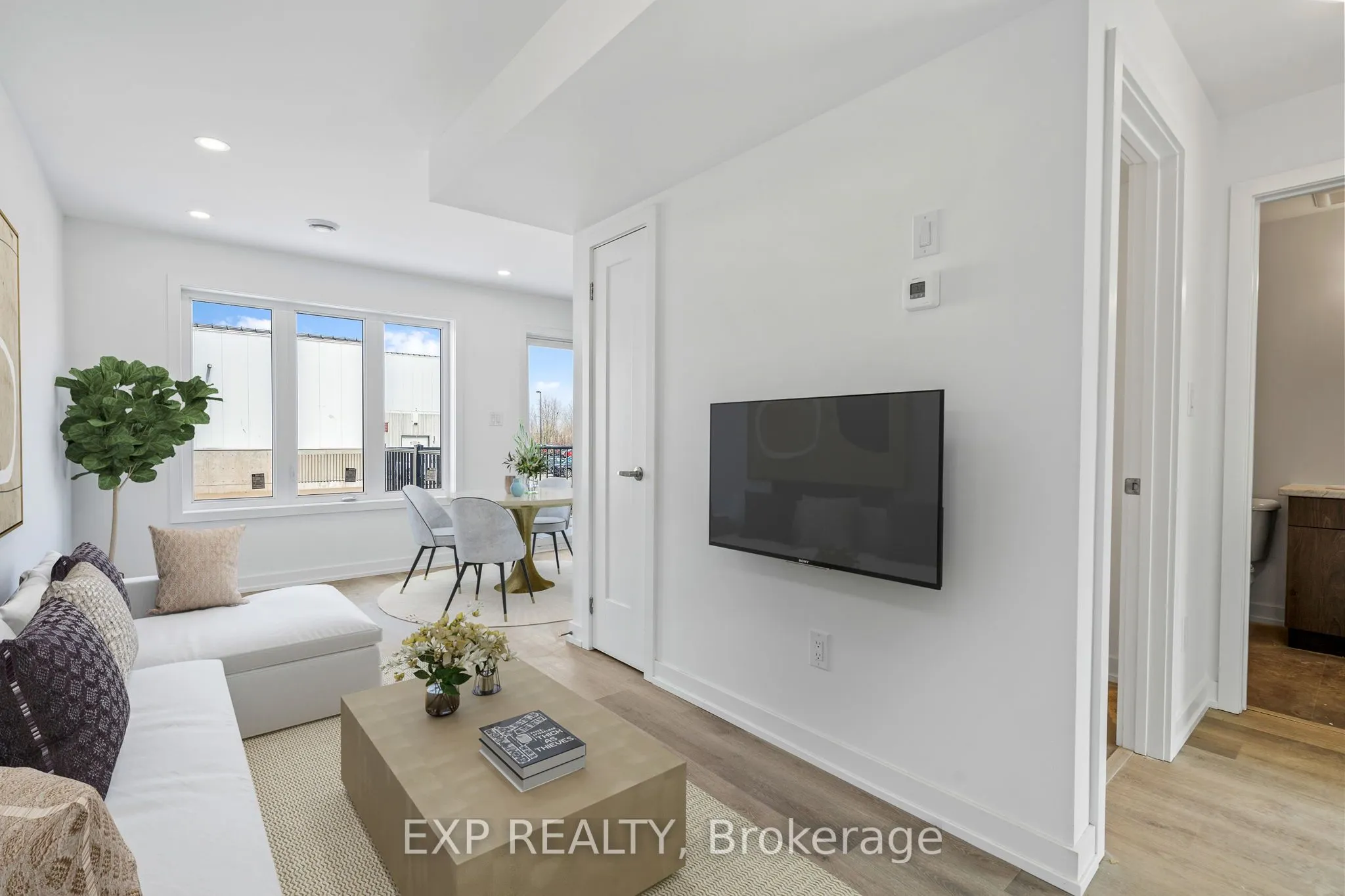 4263 Fourth Avenue, #624