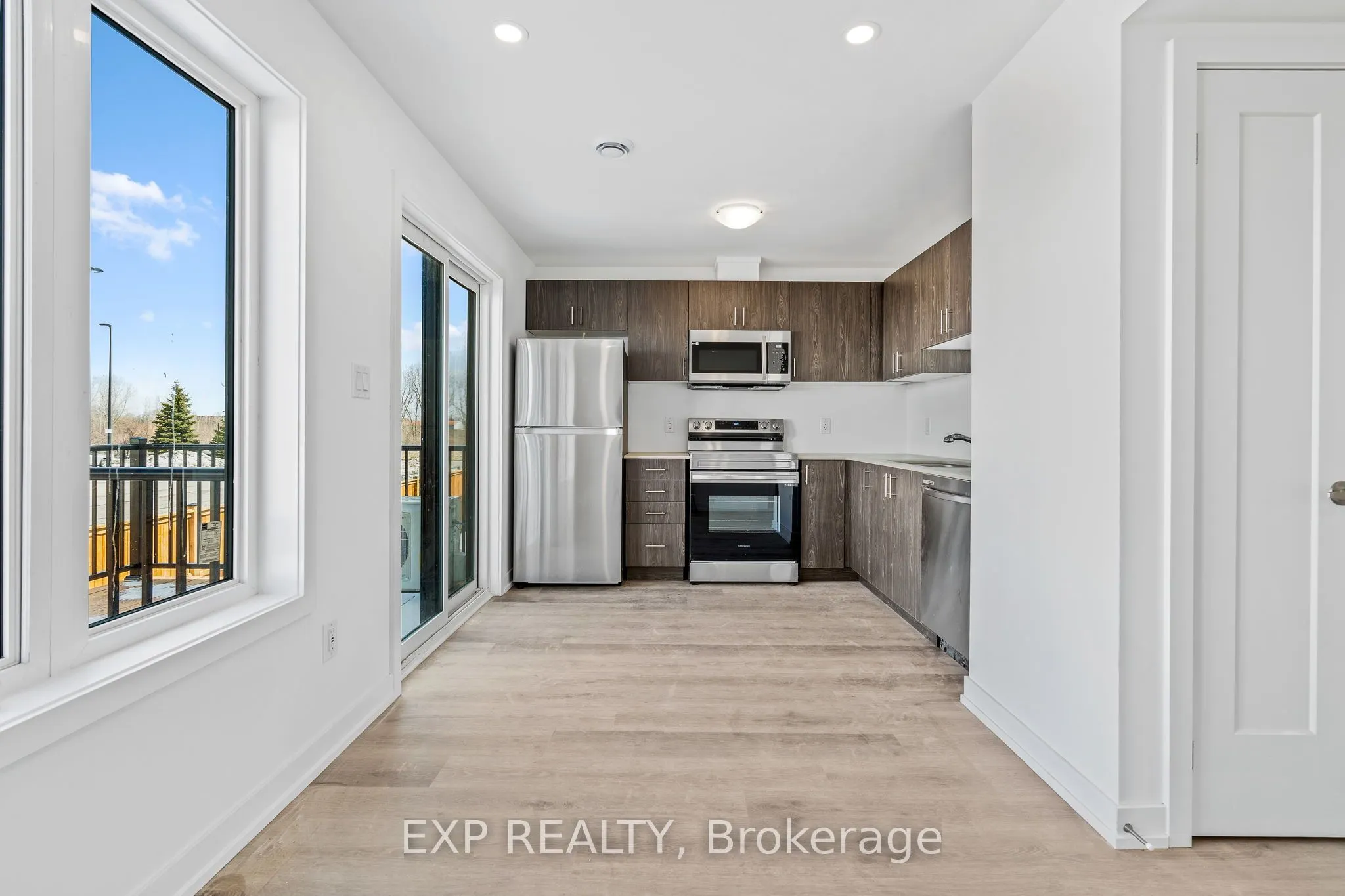 4263 Fourth Avenue, #624