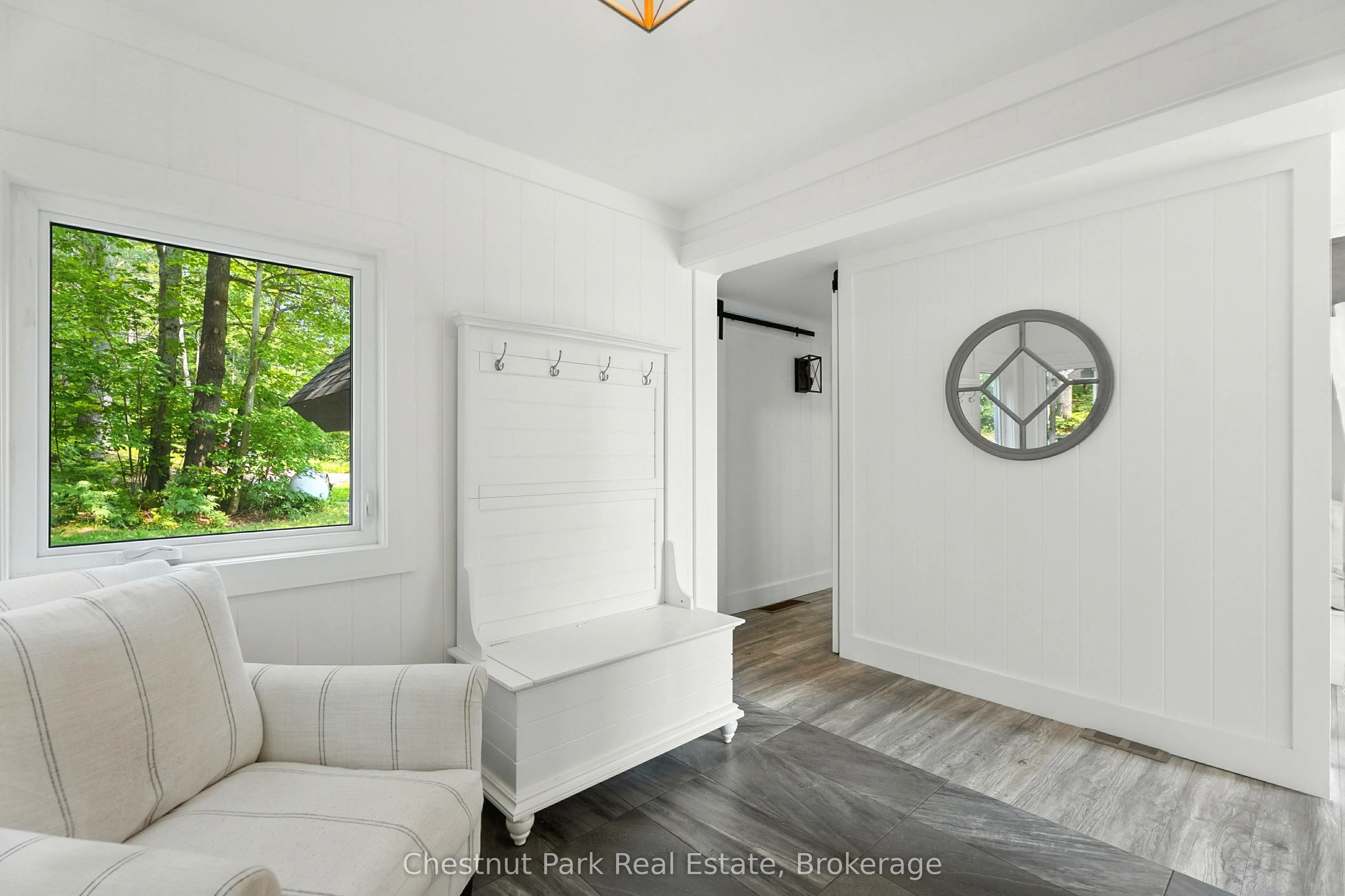 107 Steeles Road