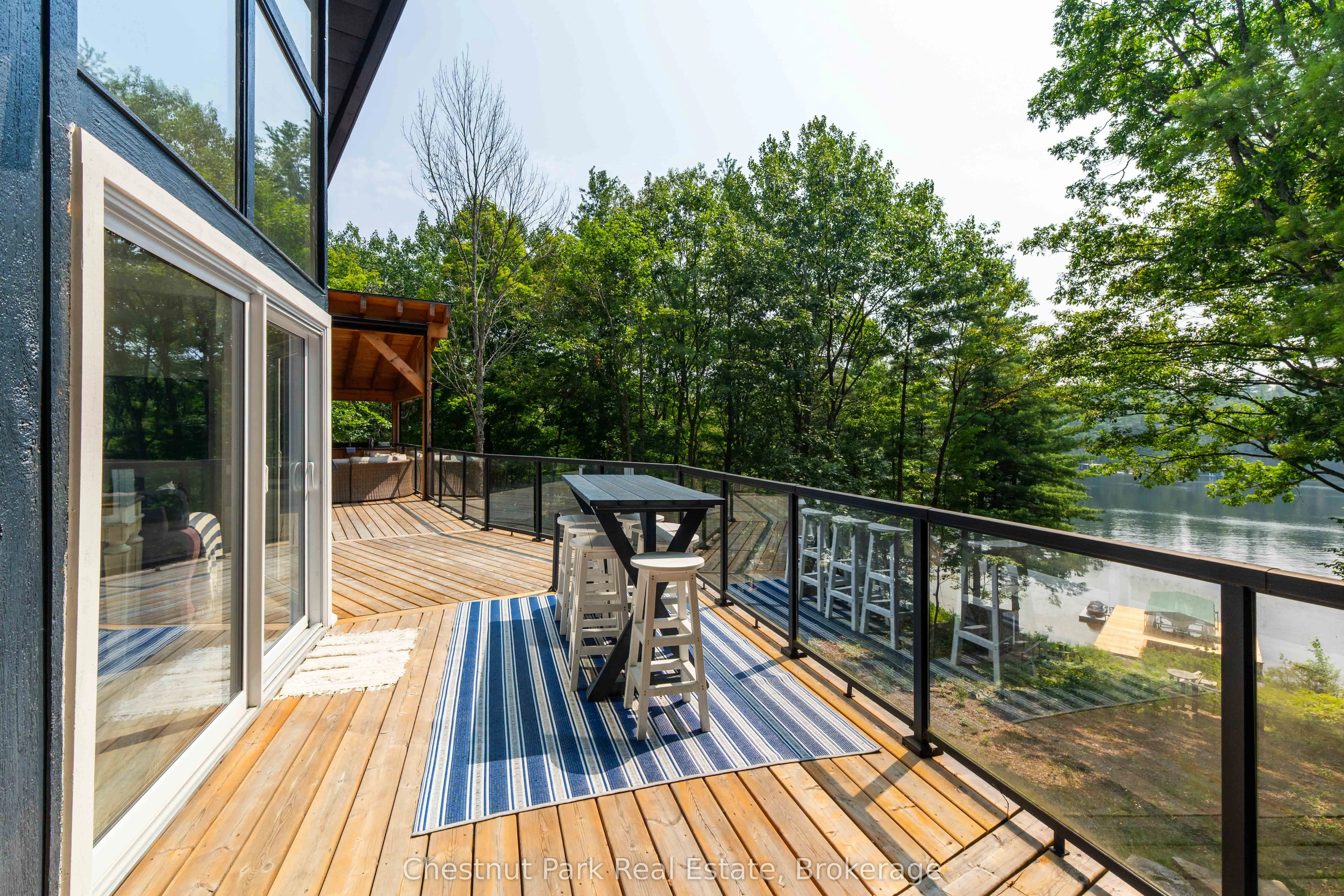 107 Steeles Road