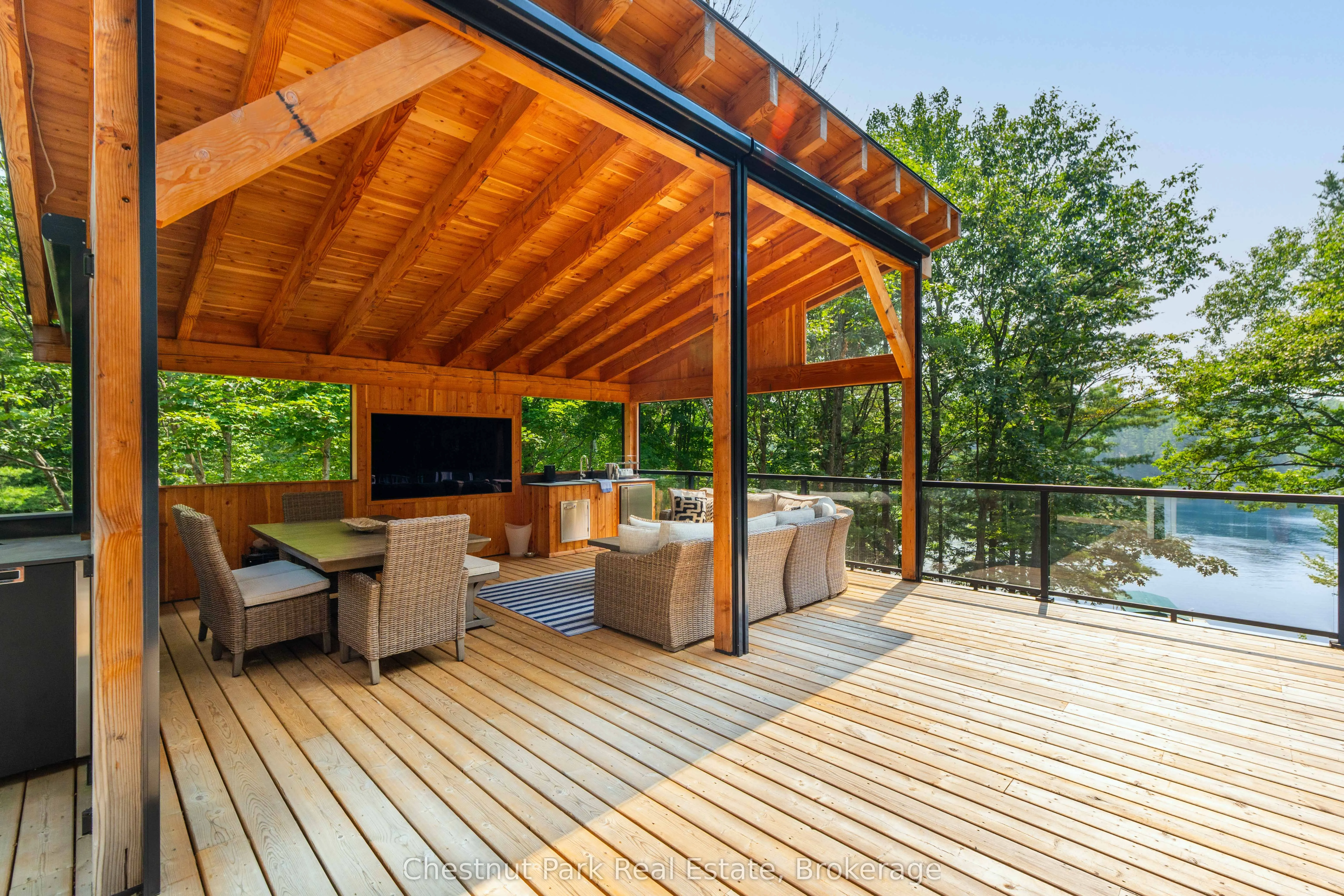 107 Steeles Road