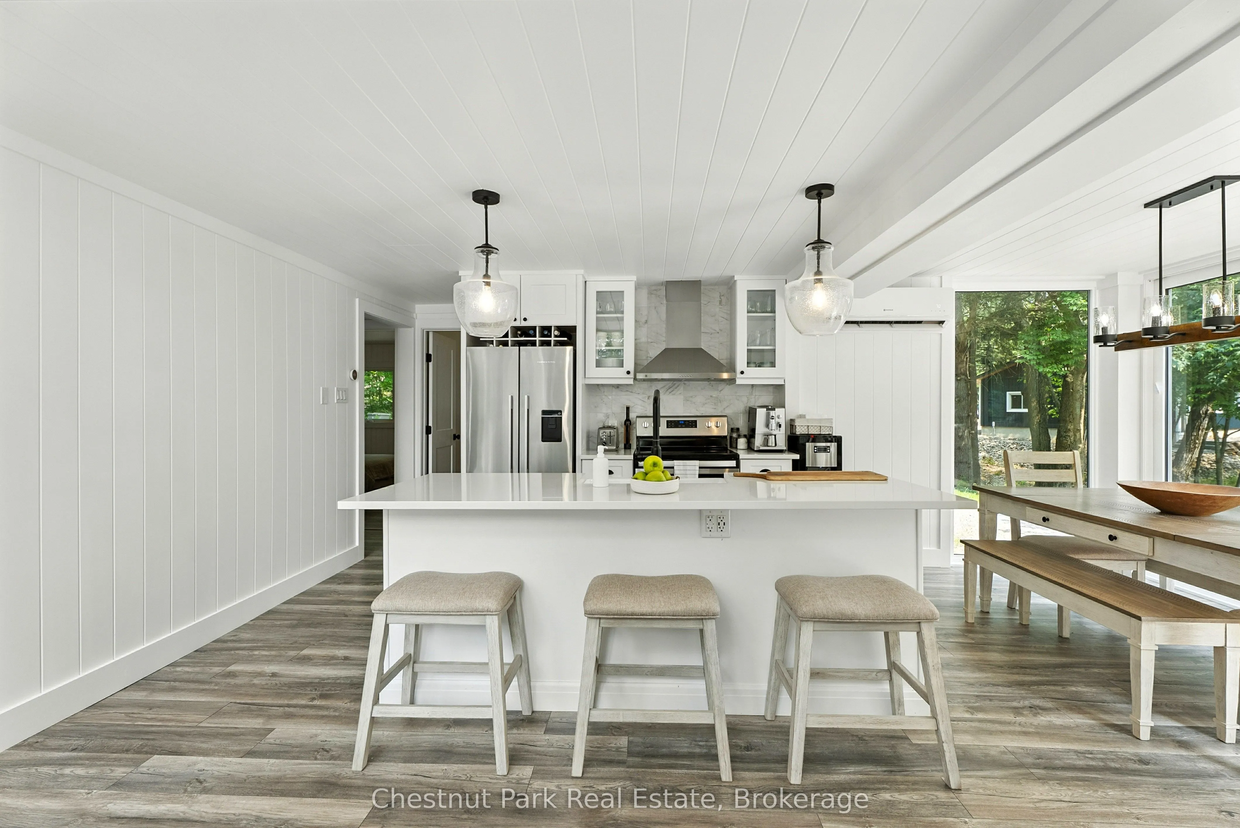 107 Steeles Road