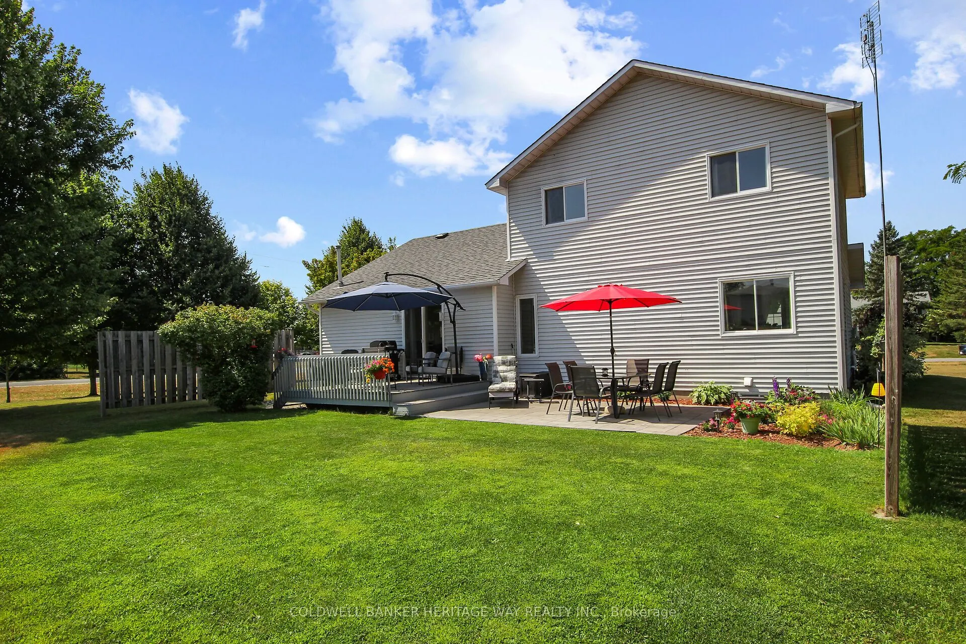 265 Julie Anne Crescent