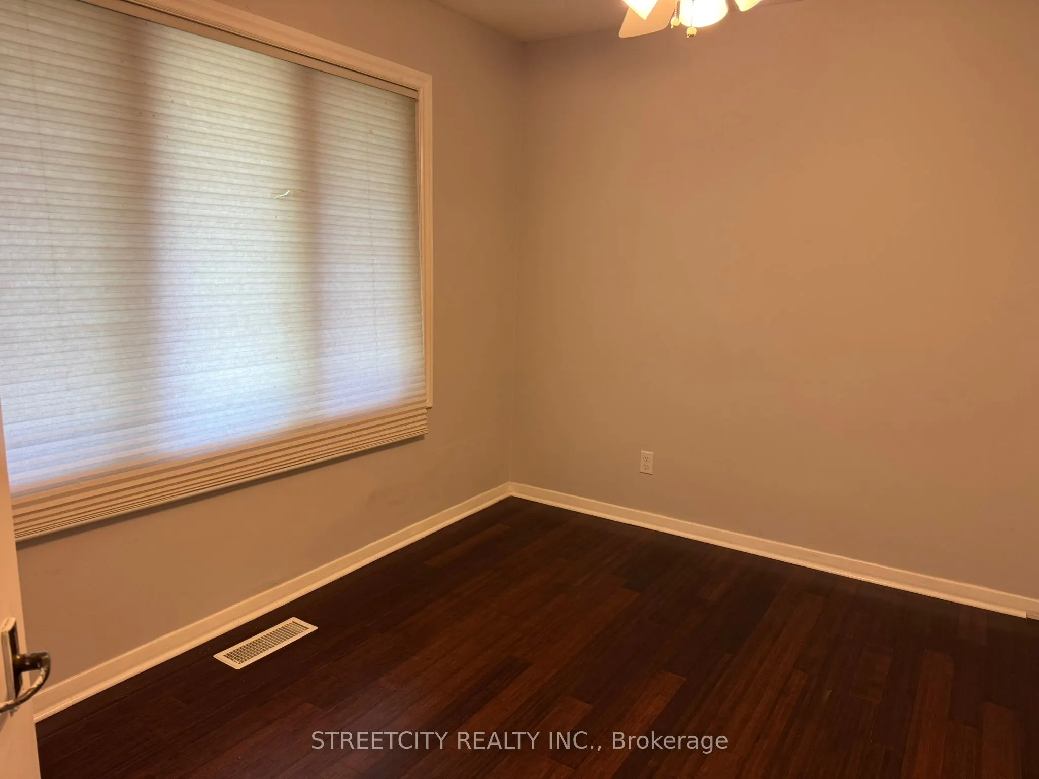 1629 LOUISE Boulevard, #main