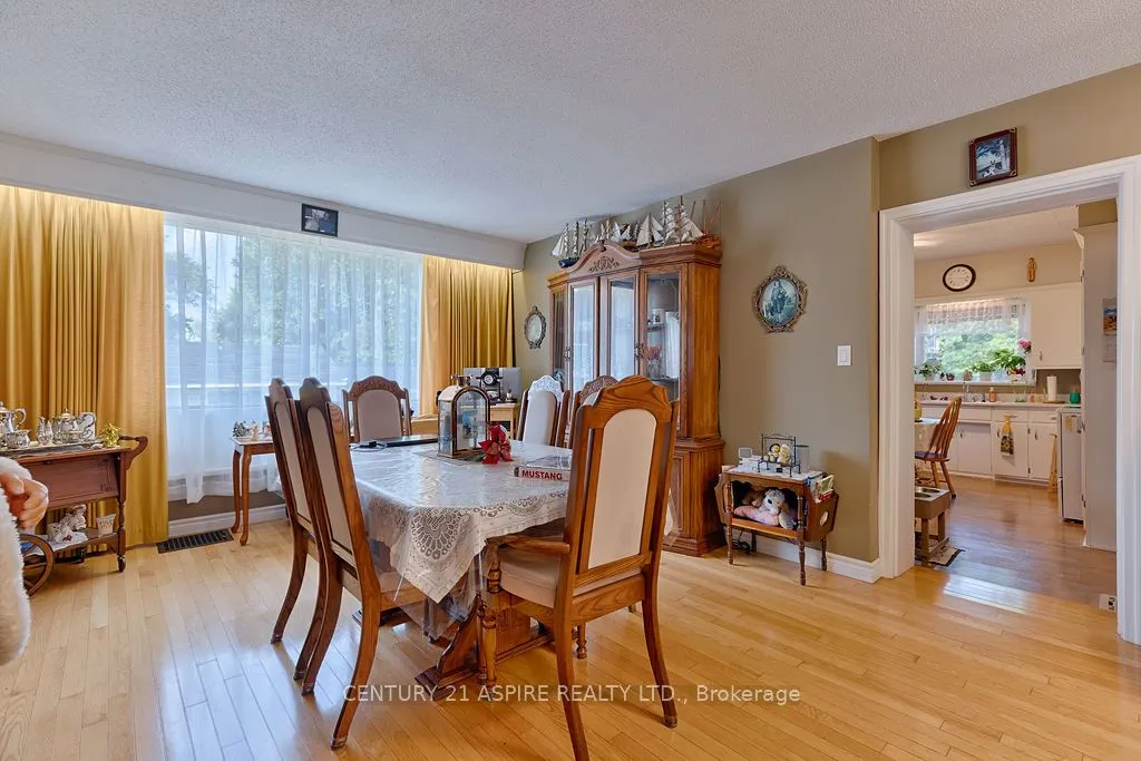 261 Maiden Lane