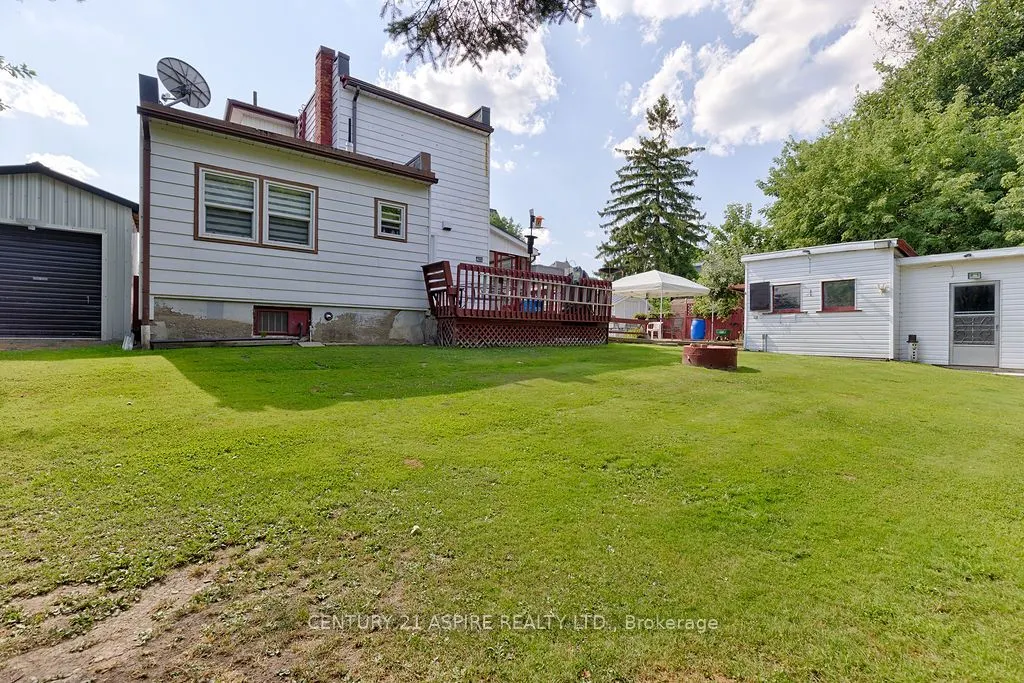 261 Maiden Lane