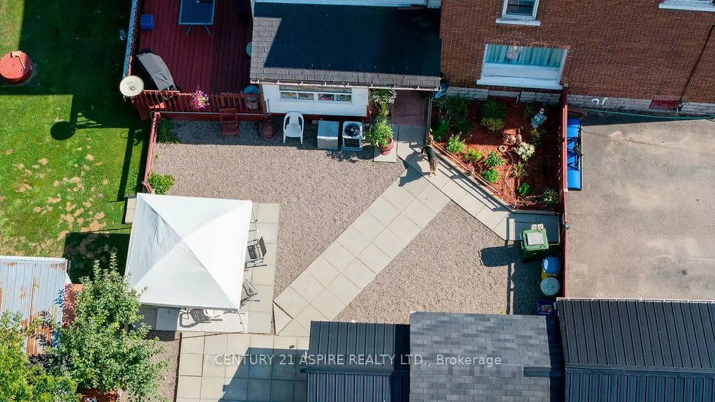 261 Maiden Lane