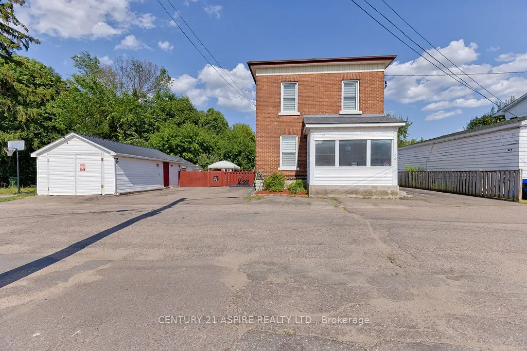 261 Maiden Lane