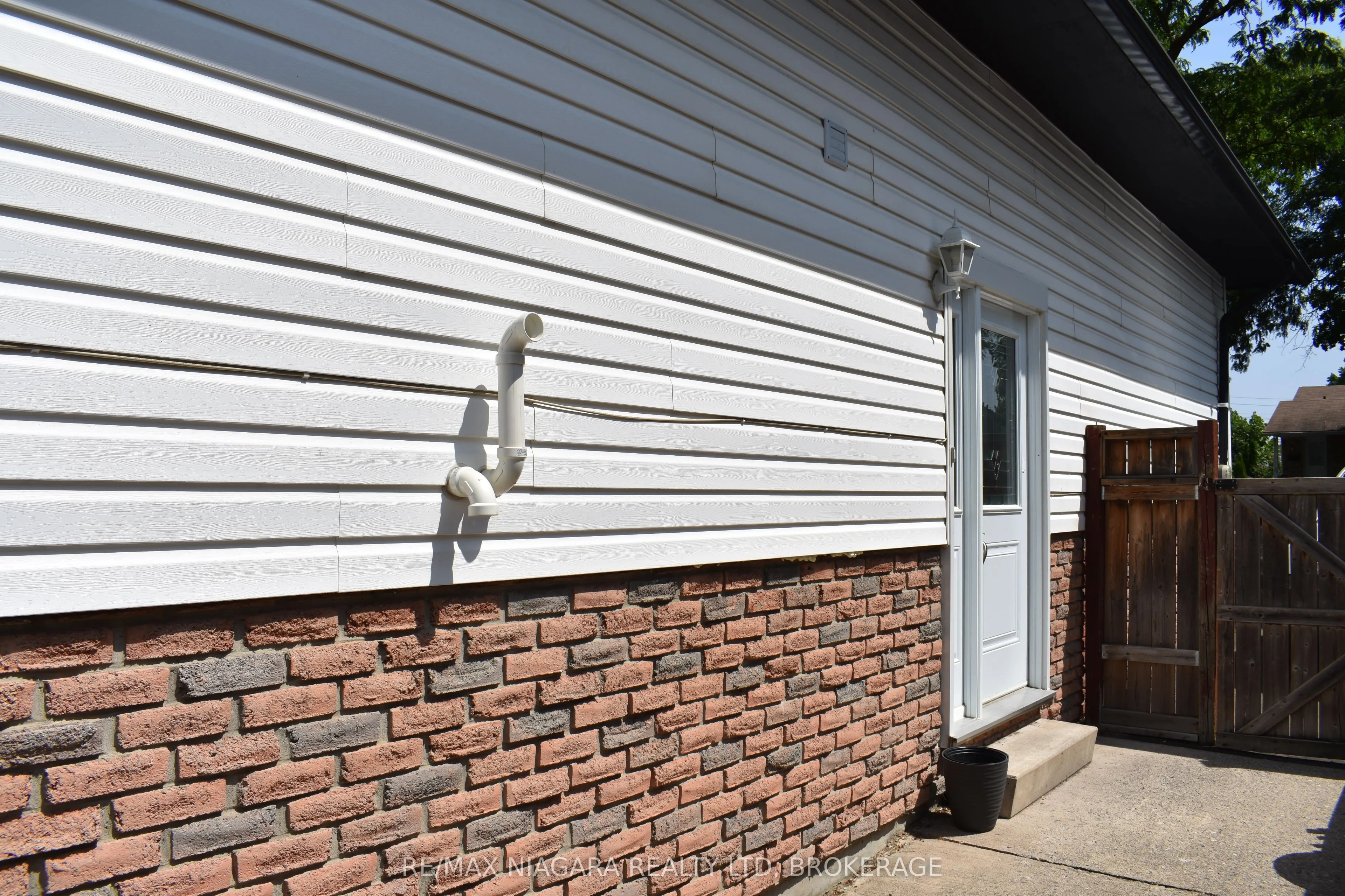 34 Barry Street
