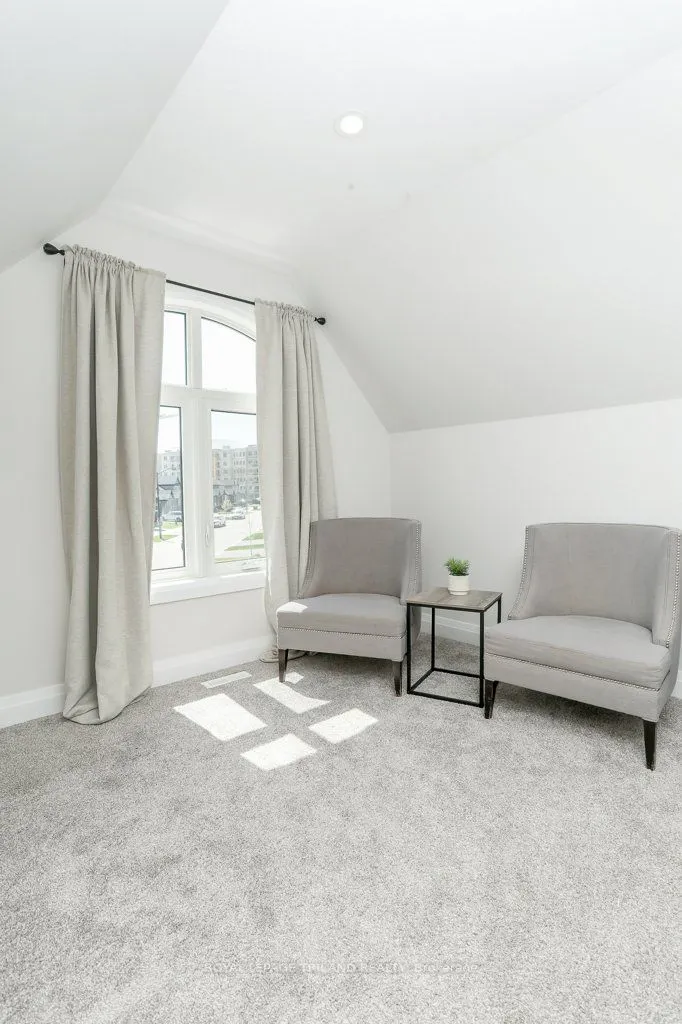 45 Compass Trail