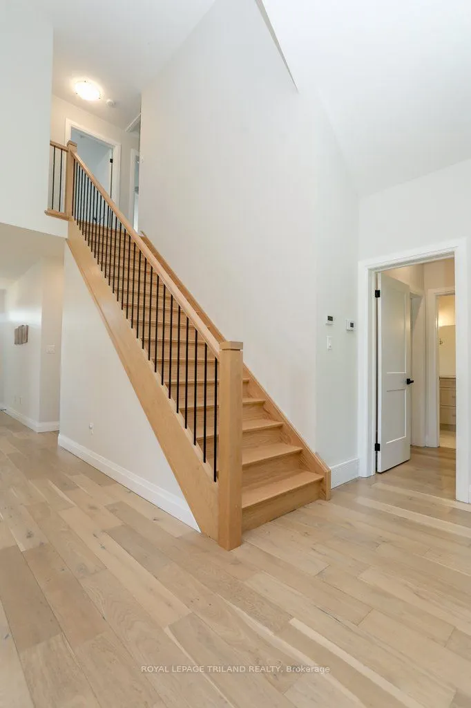 45 Compass Trail
