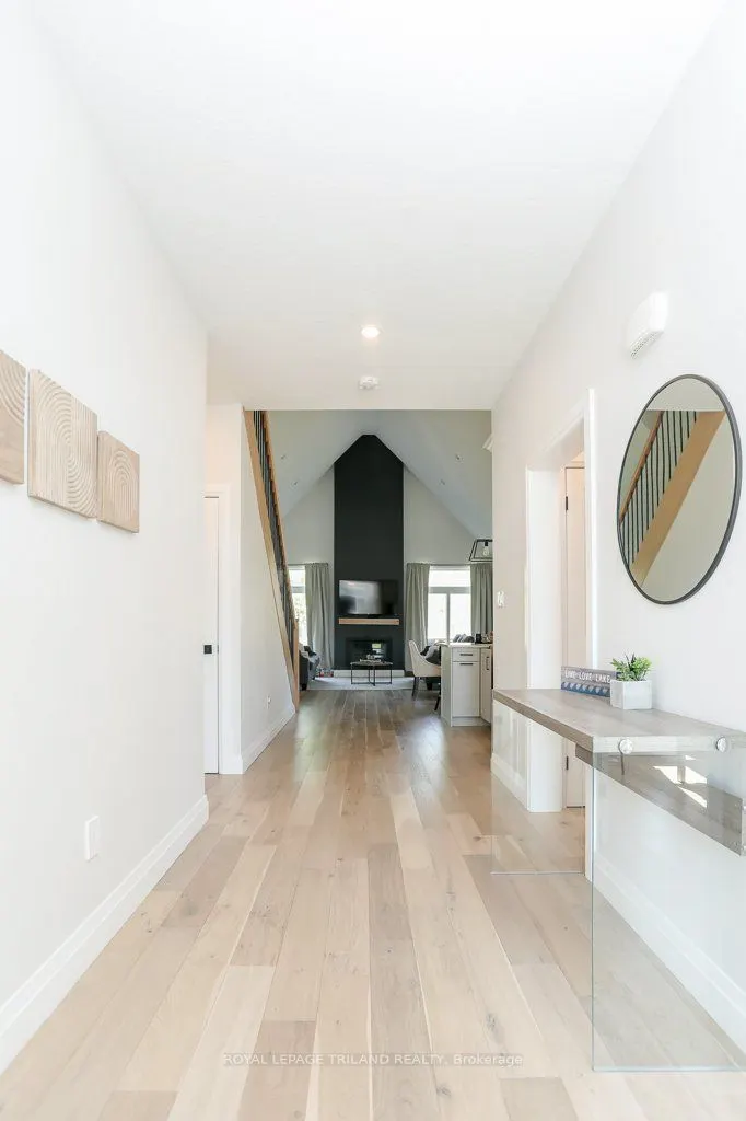 45 Compass Trail