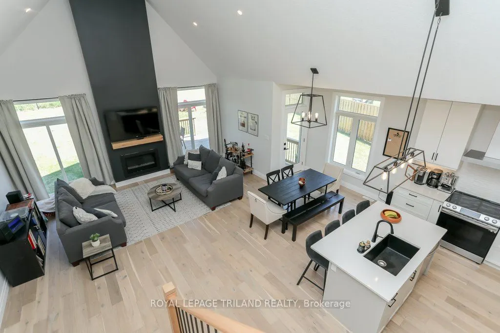 45 Compass Trail
