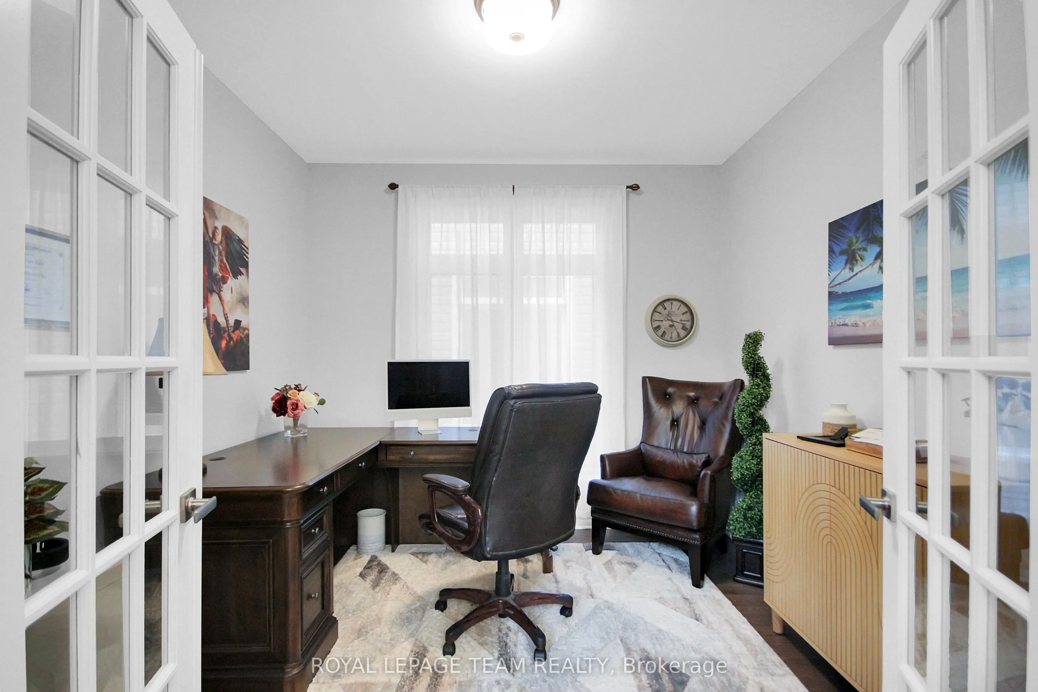 961 Beckton Heights W